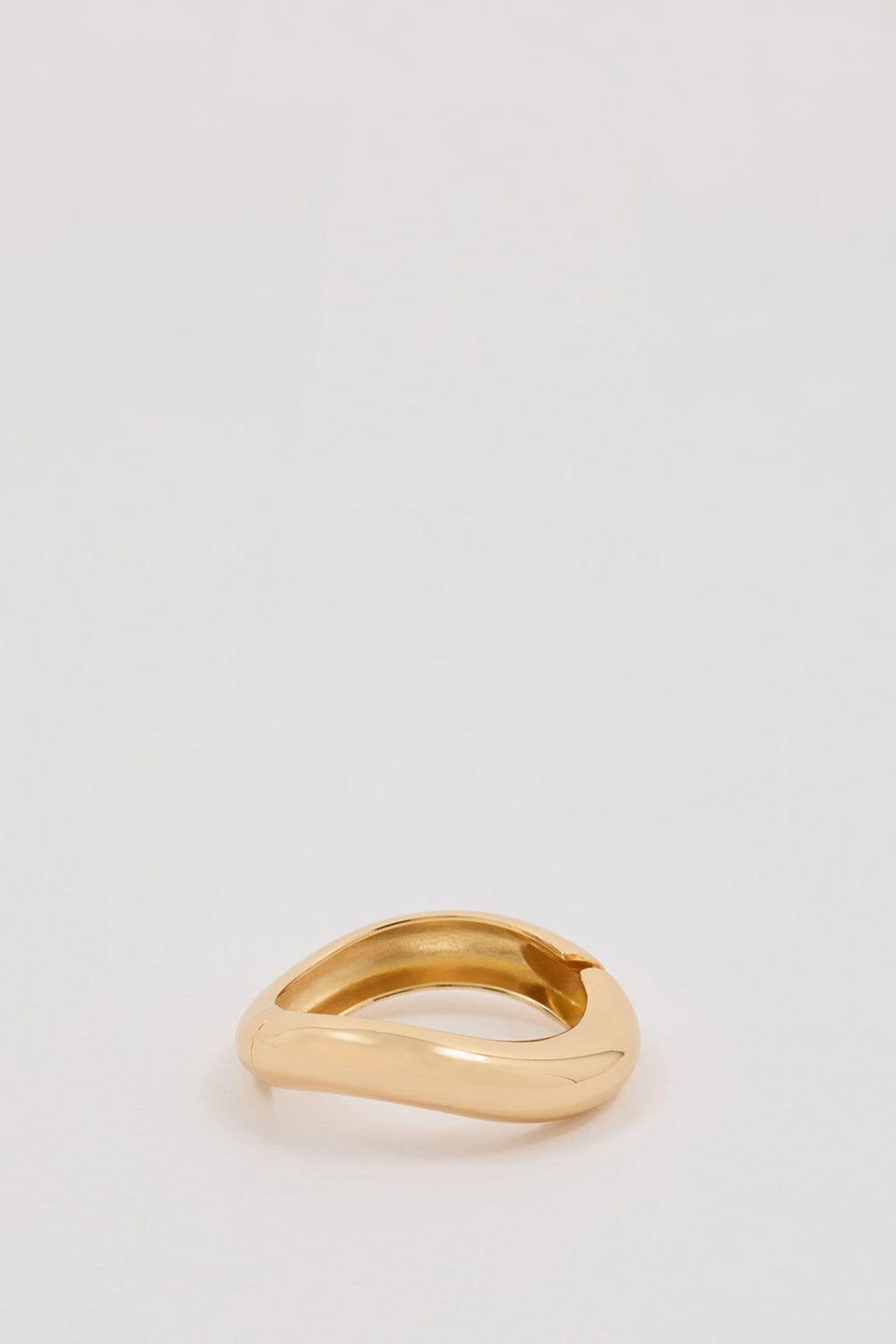 ANNA ROSSI MEDIUM WARPED BANGLE GOLD Accessories DISSH Boutiques O/S GOLD