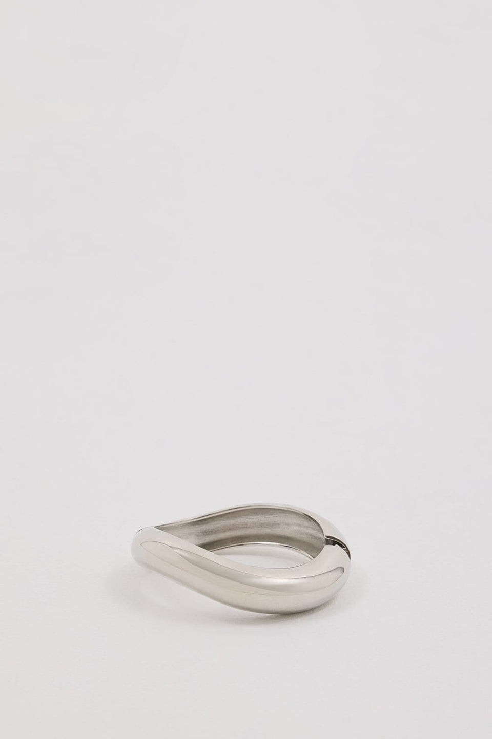 ANNA ROSSI MEDIUM WARPED BANGLE SILVER Accessories DISSH Boutiques O/S SILVER