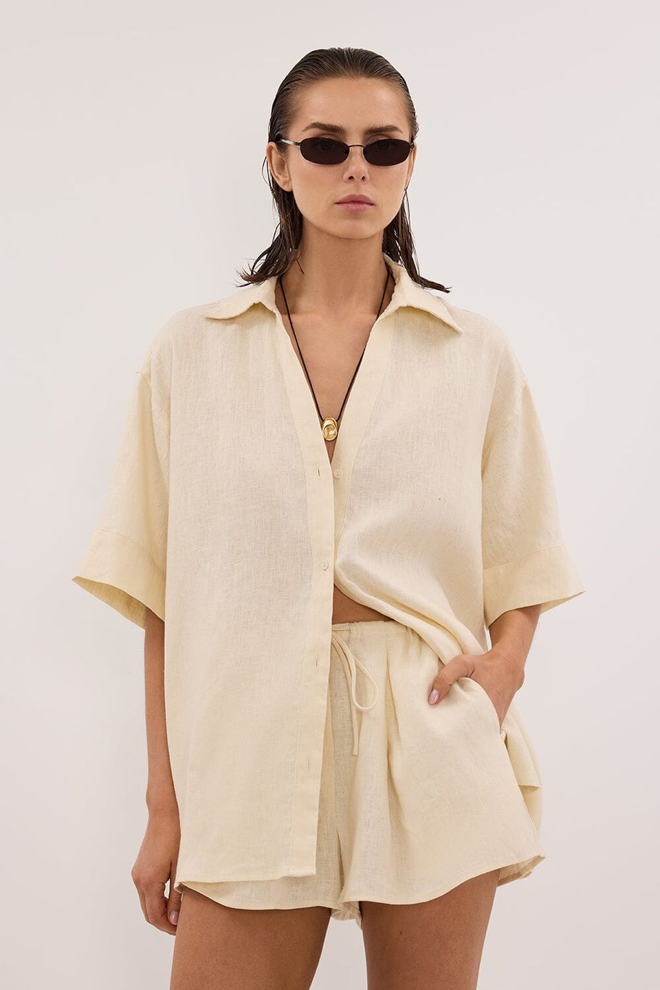 HELENA STRAW SHORT SLEEVE LINEN SHIRT Clothing DISSH Boutiques