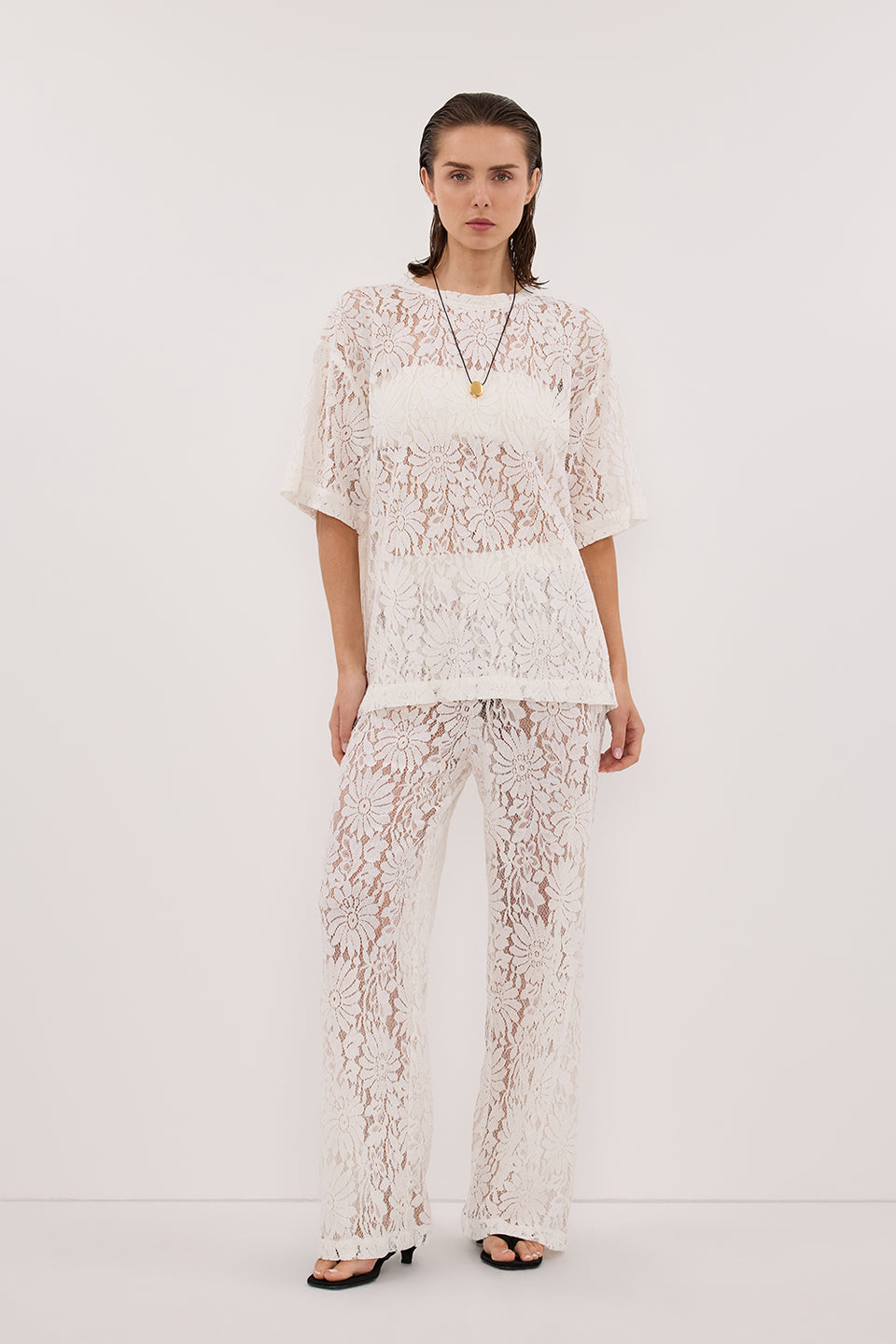 WILMA WHITE LACE TEE Clothing DISSH Boutiques 4 WHITE