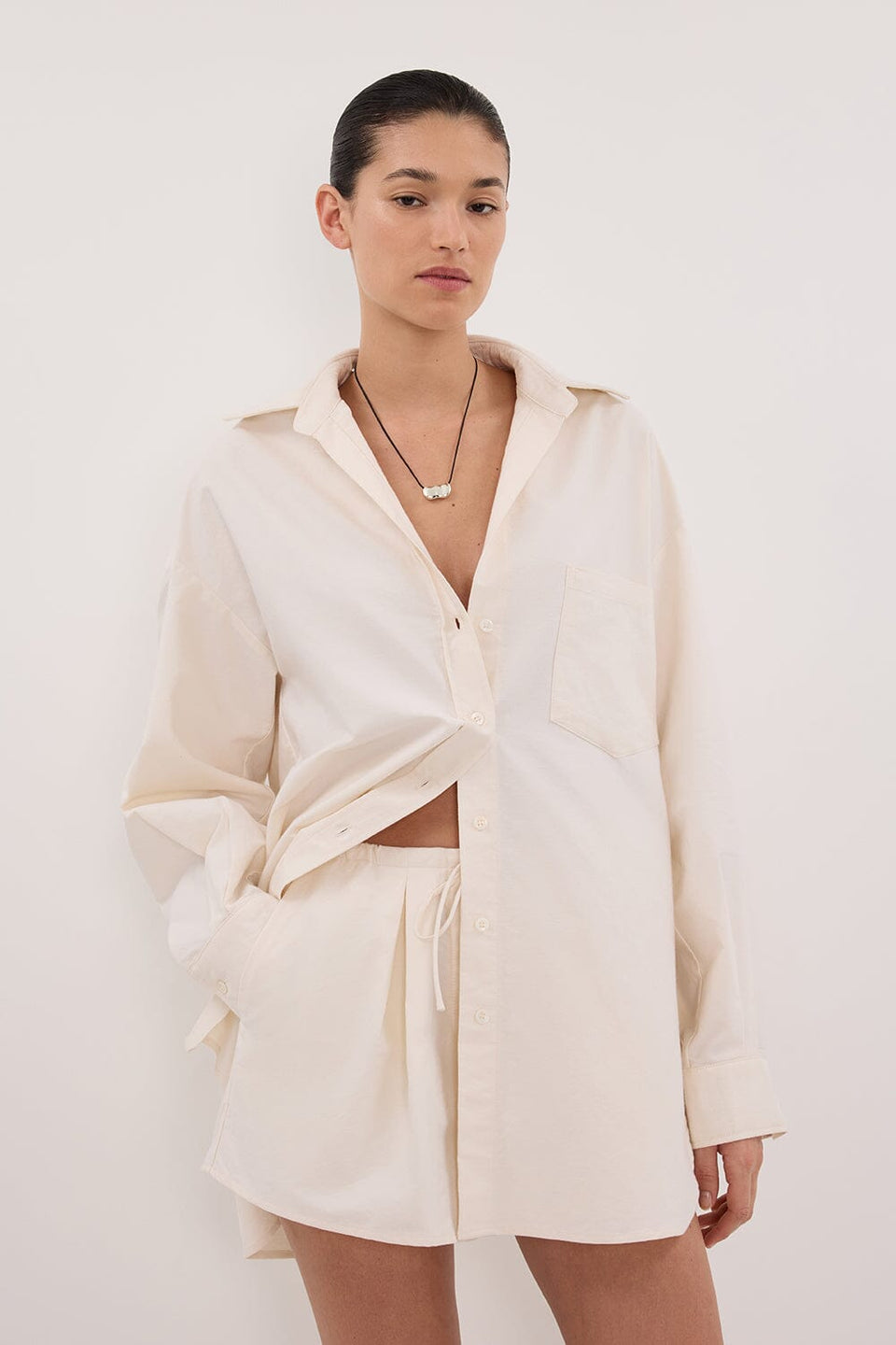 RHEA CREAM COTTON DRAWSTRING SHORT Clothing DISSH Boutiques