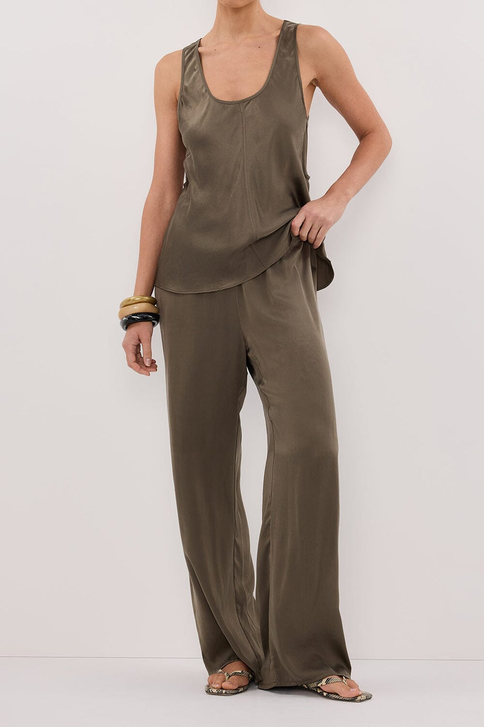 PERCY OLIVE SILK PANT Clothing DISSH Boutiques