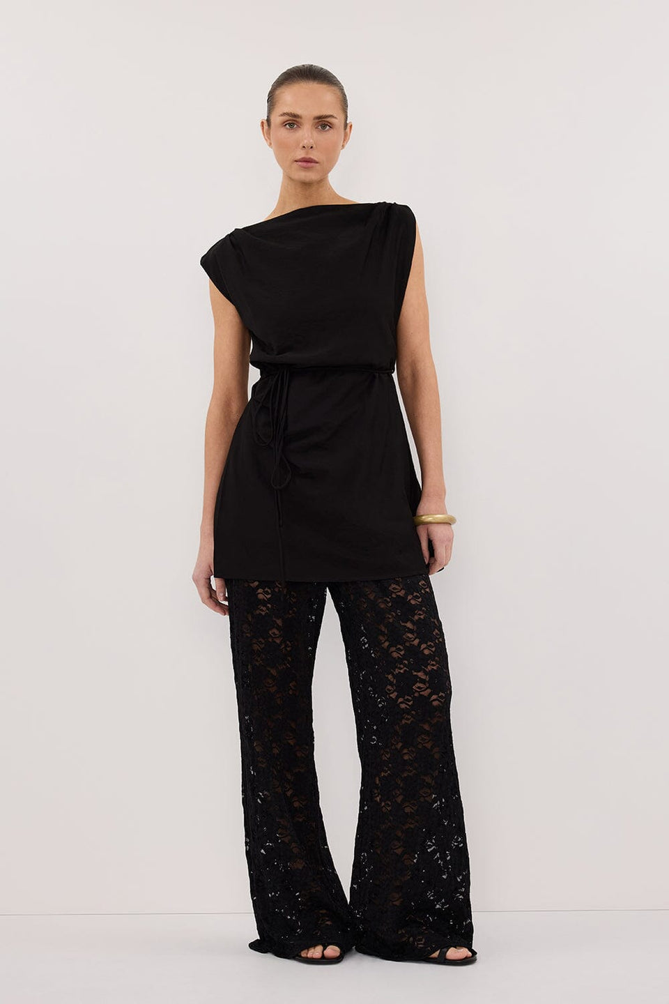 LOULA BLACK LACE PANT Clothing DISSH Boutiques