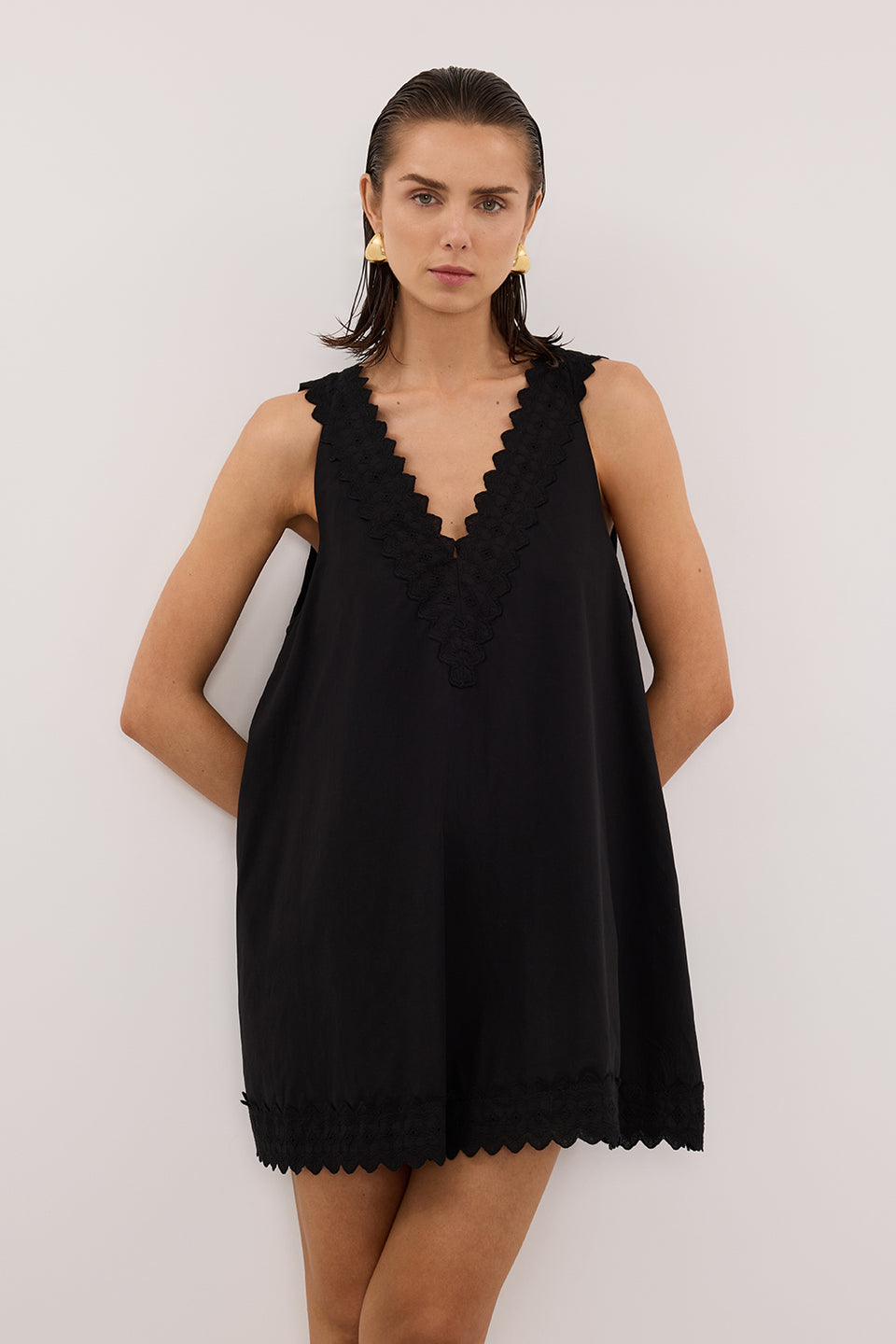 ANNABEL BLACK SLEEVELESS V NECK MINI DRESS Clothing DISSH Boutiques