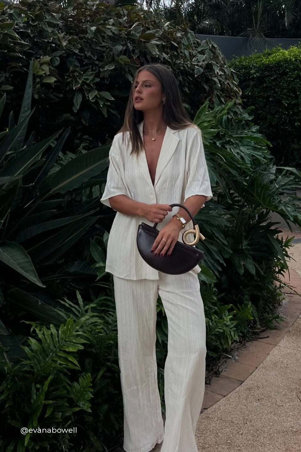 LOZ CREAM SHORT SLEEVE SHIRT Clothing DISSH Boutiques