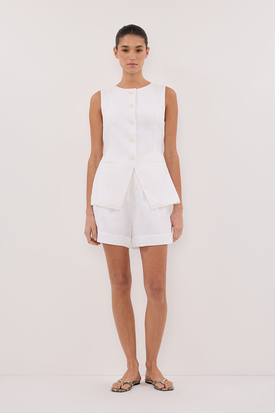 ALESSIA WHITE LINEN VEST Clothing DISSH Boutiques