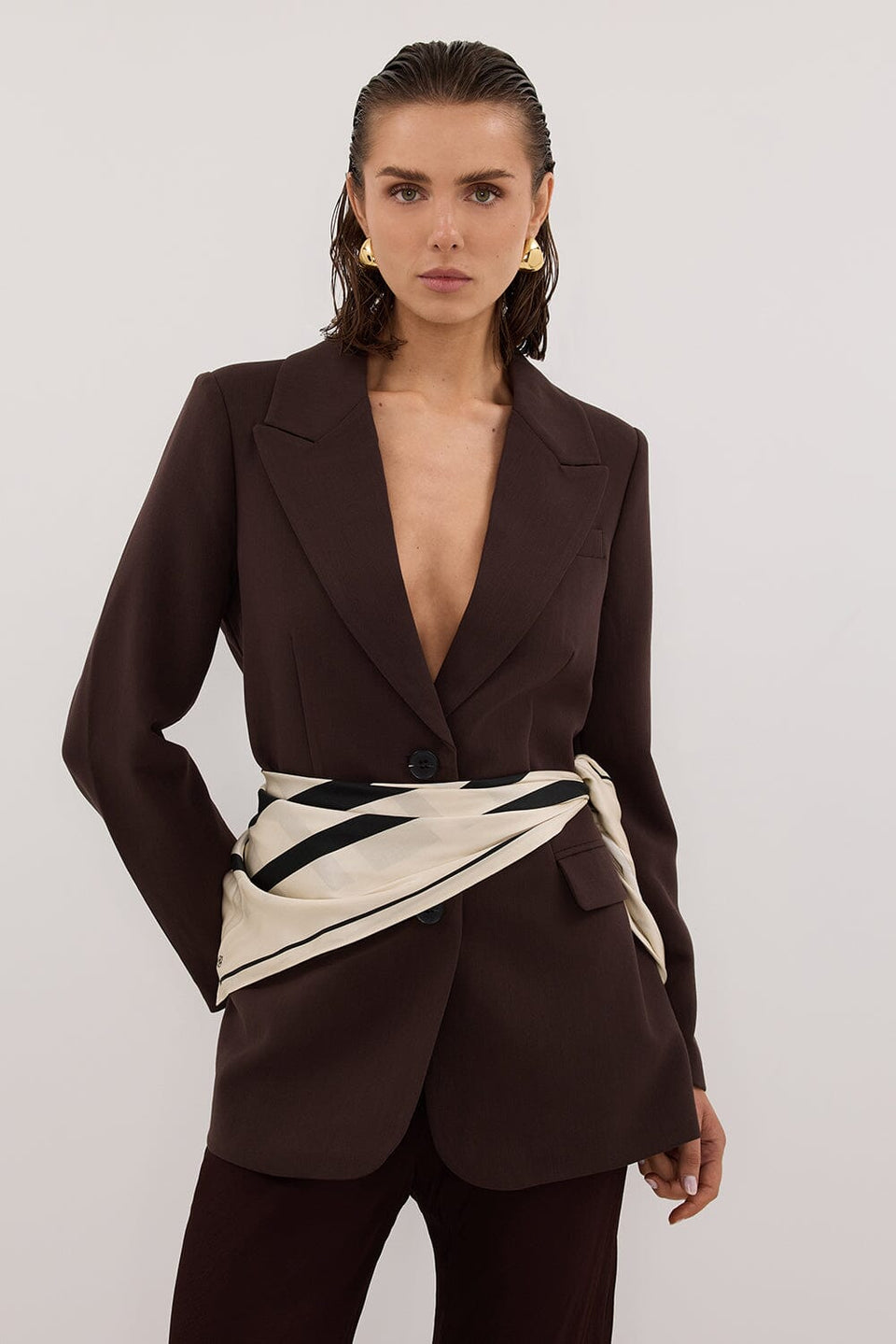 ELLE DARK CHOCOLATE BLAZER Clothing DISSH Boutiques