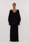 SALMA BLACK V NECK JUMPER