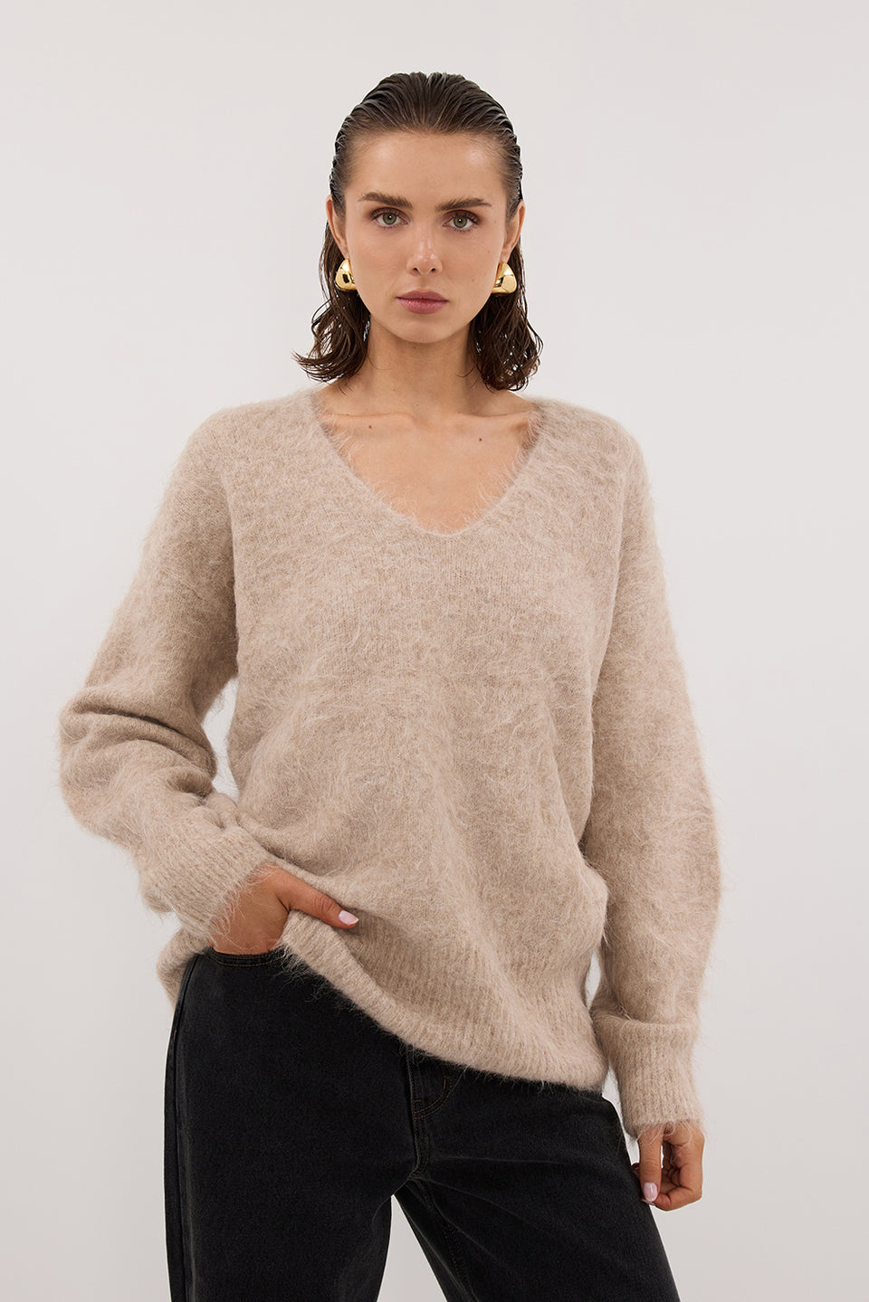 SALMA OAT V NECK JUMPER Clothing DISSH Boutiques