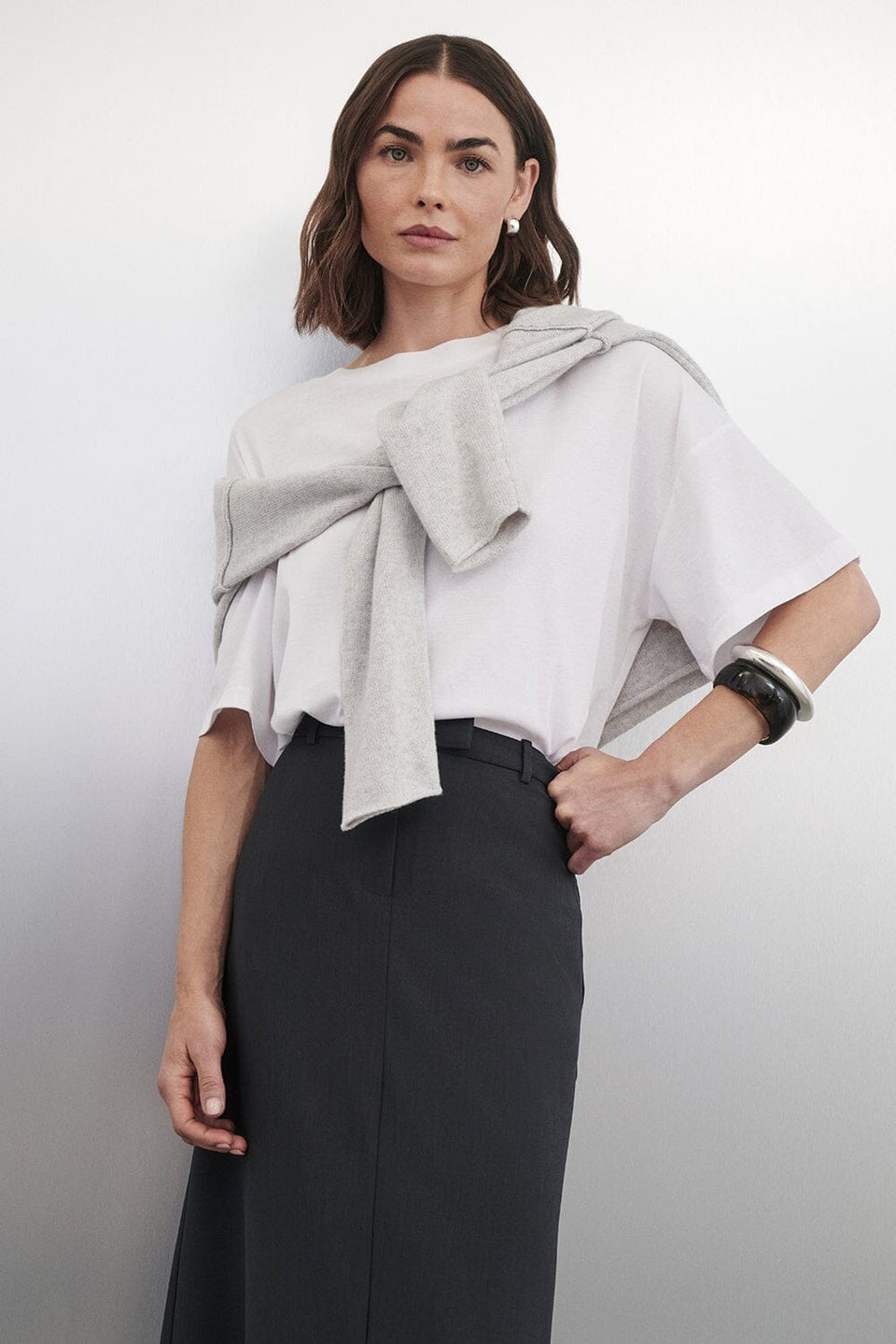 SLOANE WHITE COTTON LONGLINE TEE Clothing DISSH Boutiques