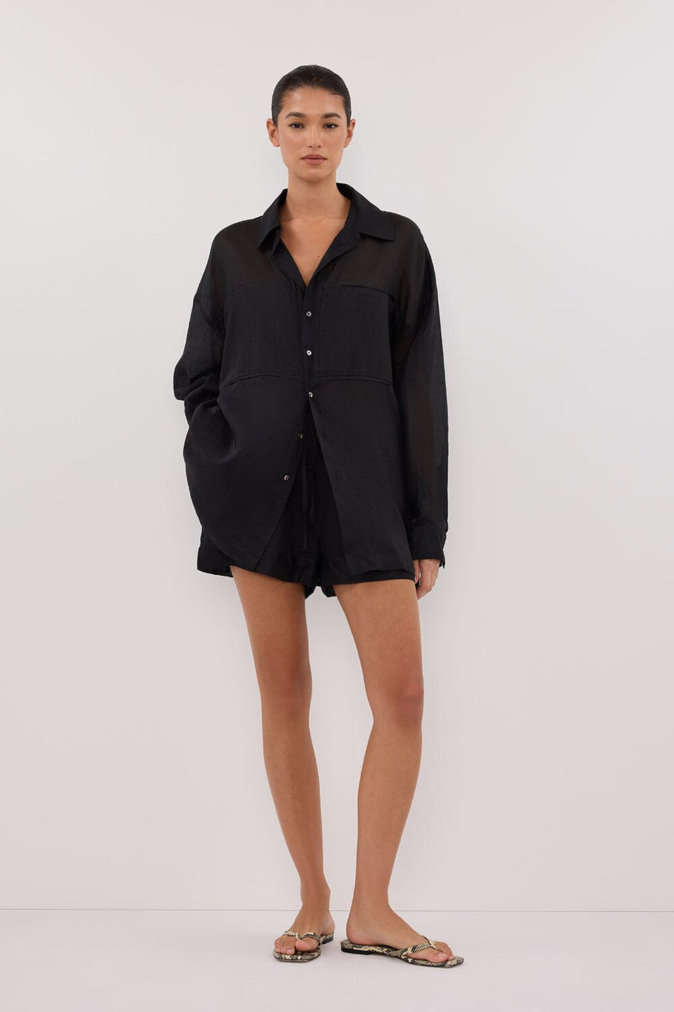 KAI BLACK RAMIE SHORT Clothing DISSH Boutiques 14 BLACK
