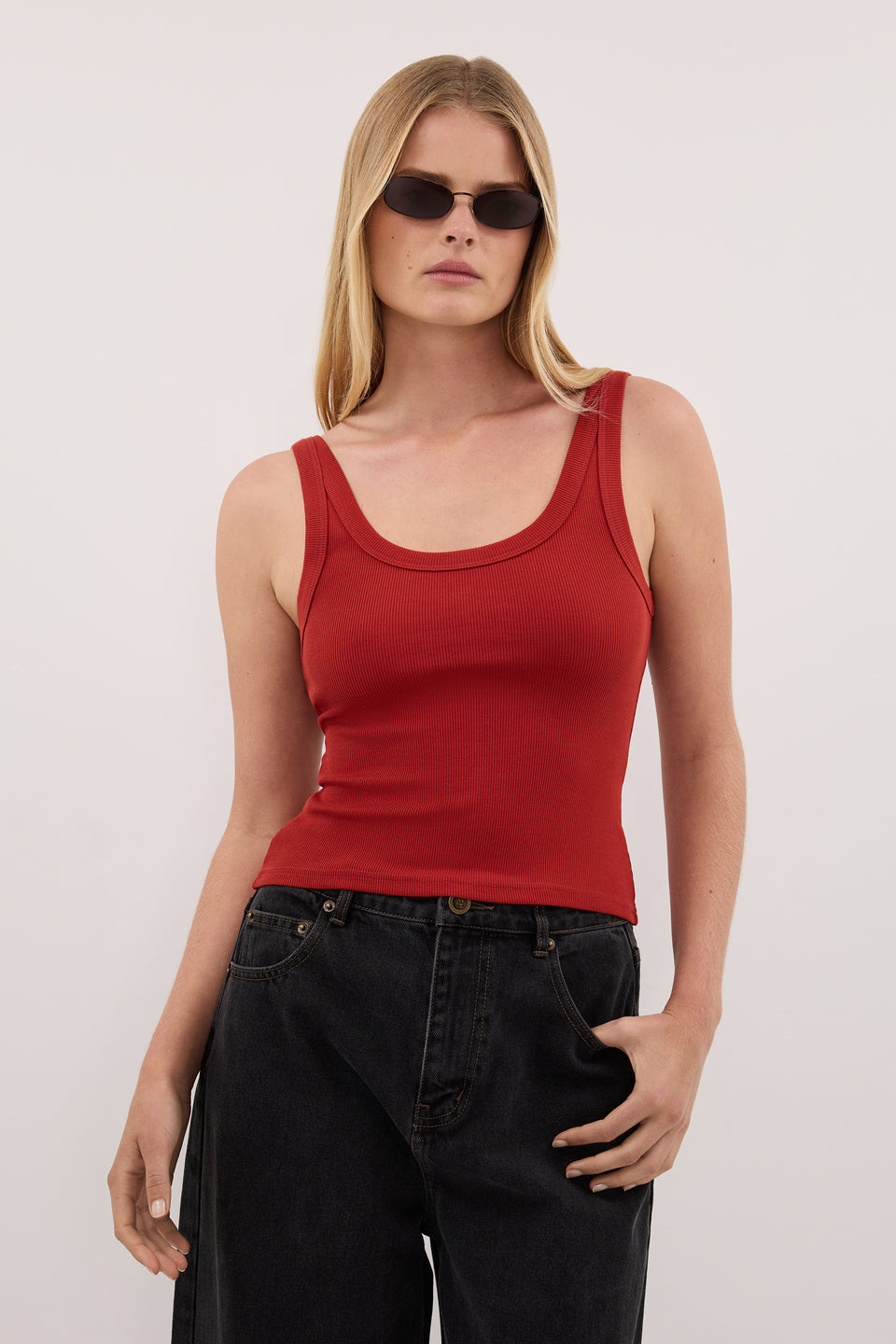 PHOEBE BURNT RED SCOOP NECK TANK