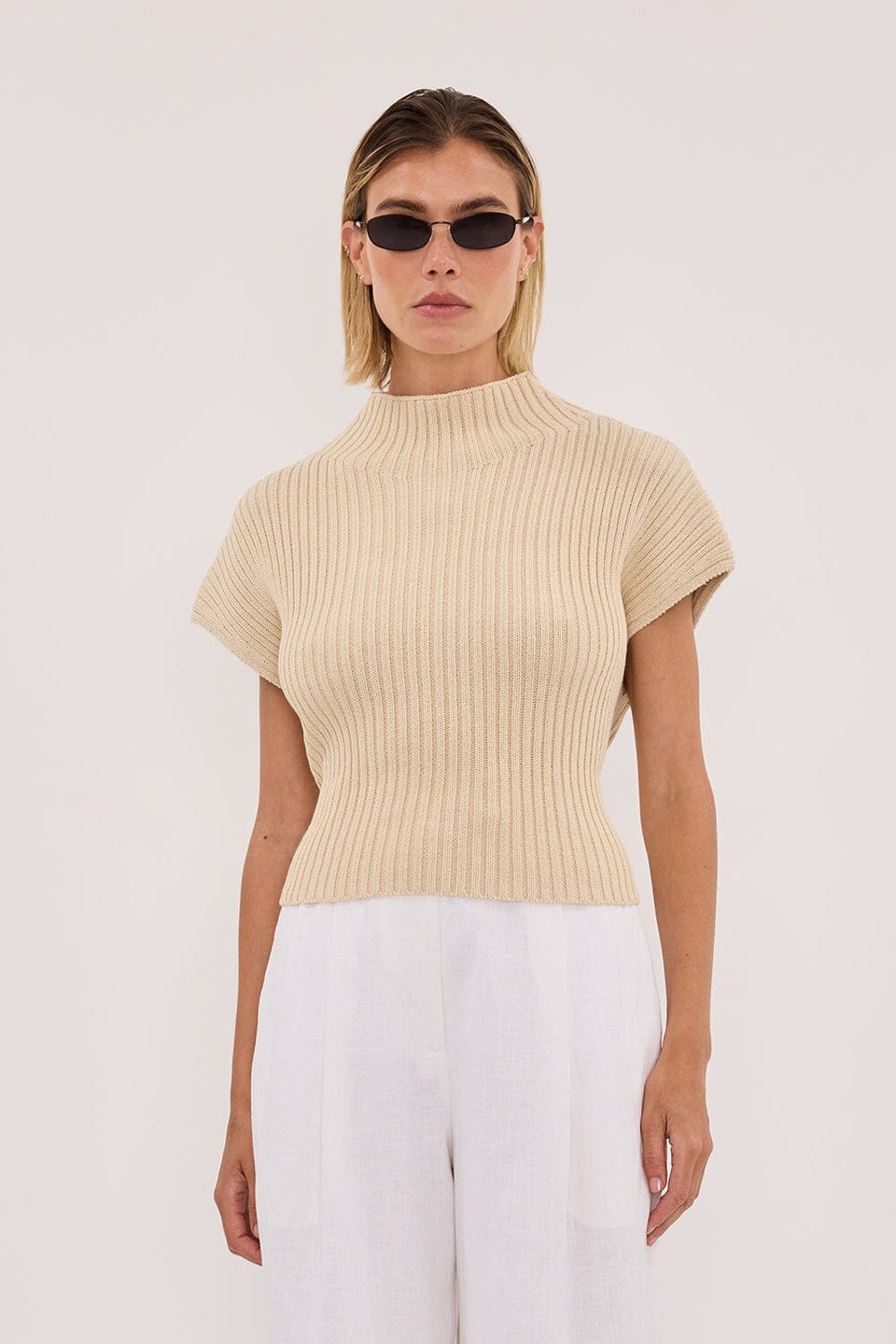 DELLA NATURAL KNIT TOP Clothing DISSH Boutiques