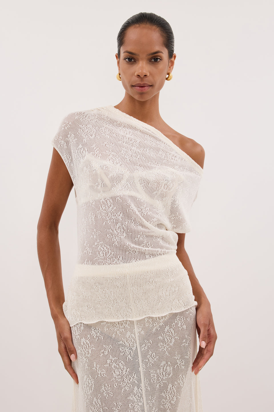 DELIA OFF WHITE LACE OFF SHOULDER TOP