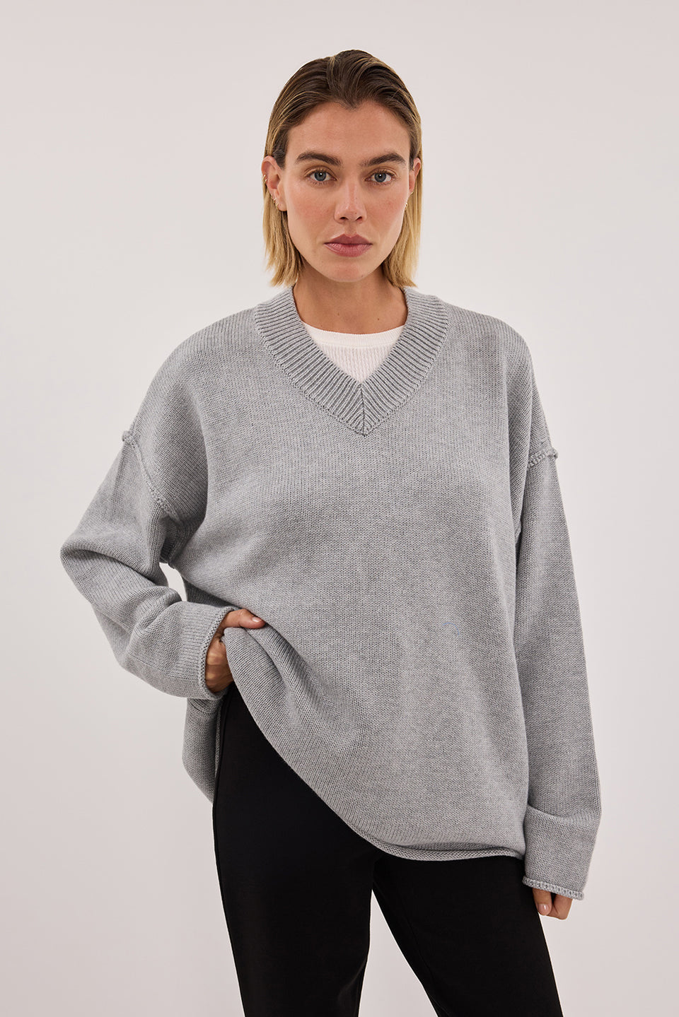 FLINT SILVER V NECK KNIT JUMPER Clothing DISSH Boutiques