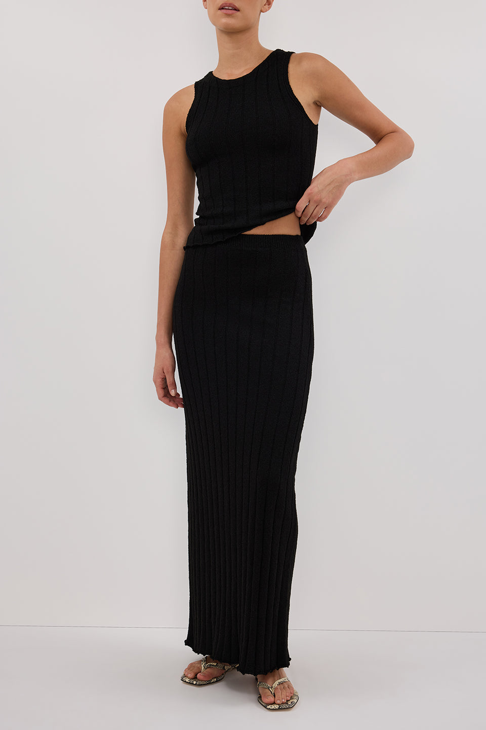 REM BLACK KNIT MIDI SKIRT Clothing DISSH Boutiques