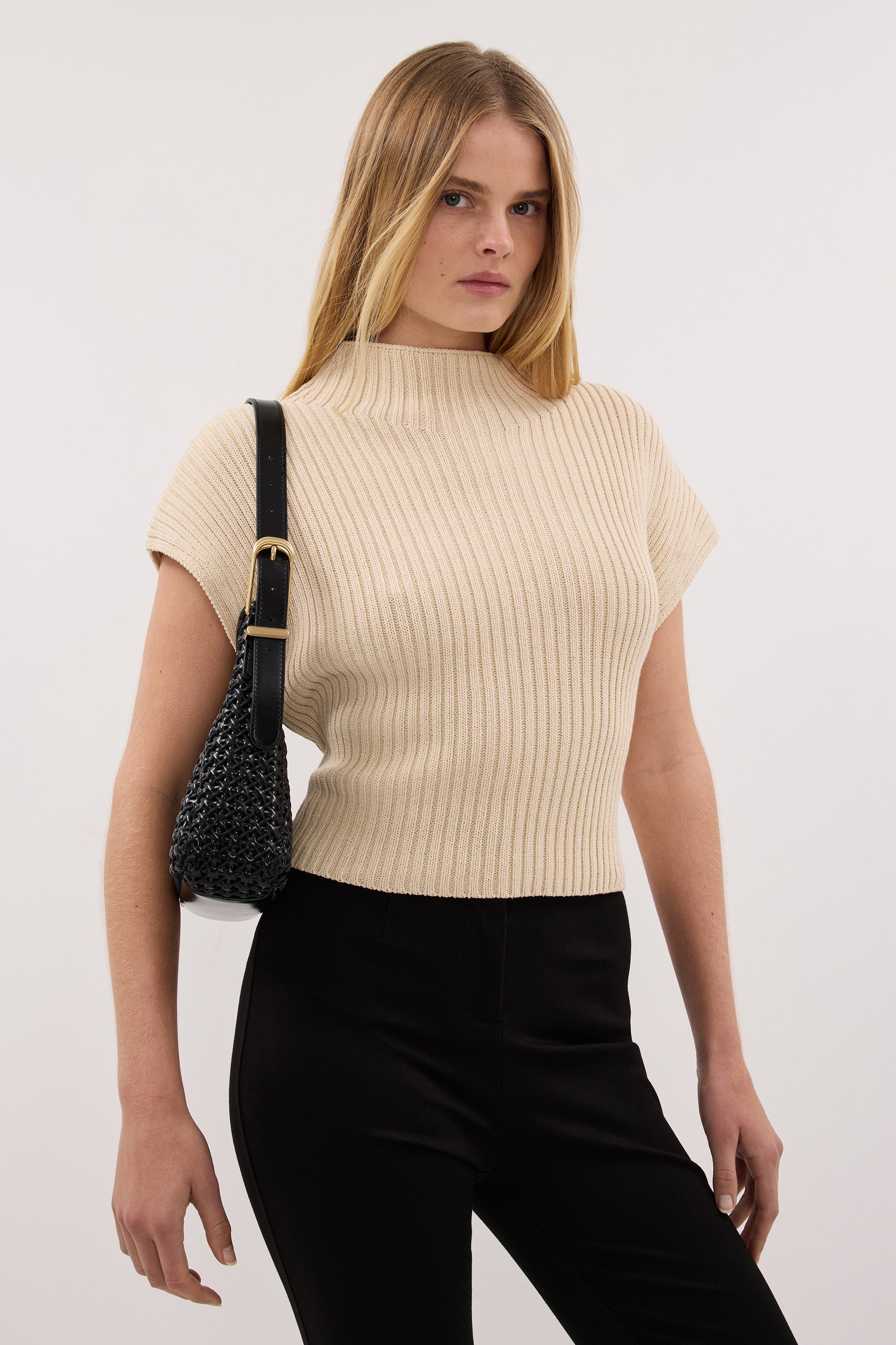SANCIA THE ISTRIA TISSE BLACK BAG