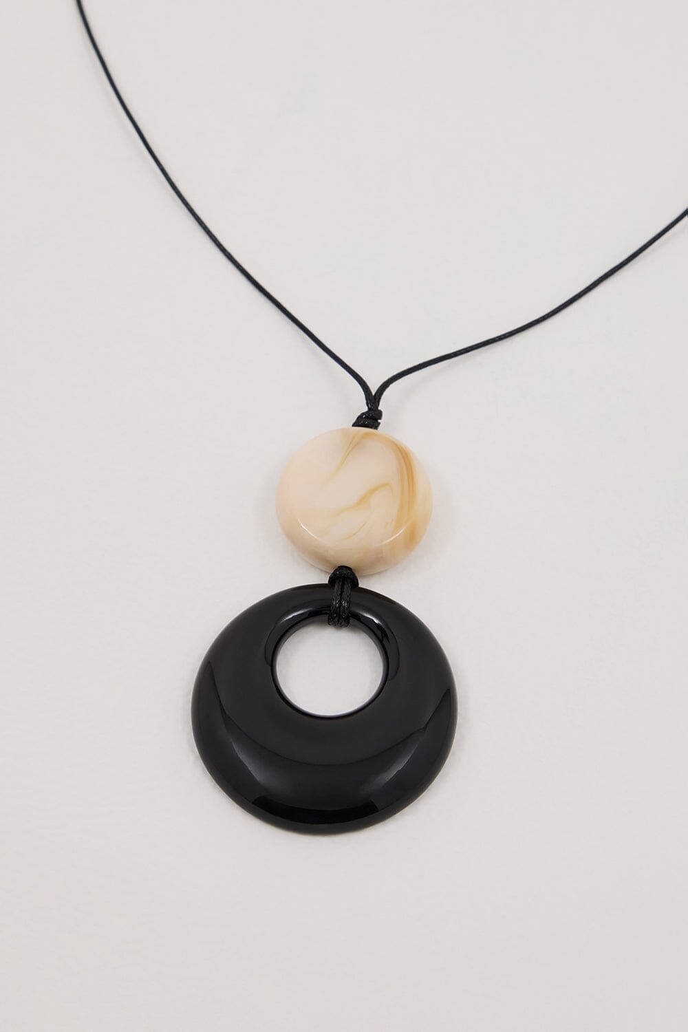 ANNA ROSSI ALBA BLACK NECKLACE Accessories DISSH Boutiques 