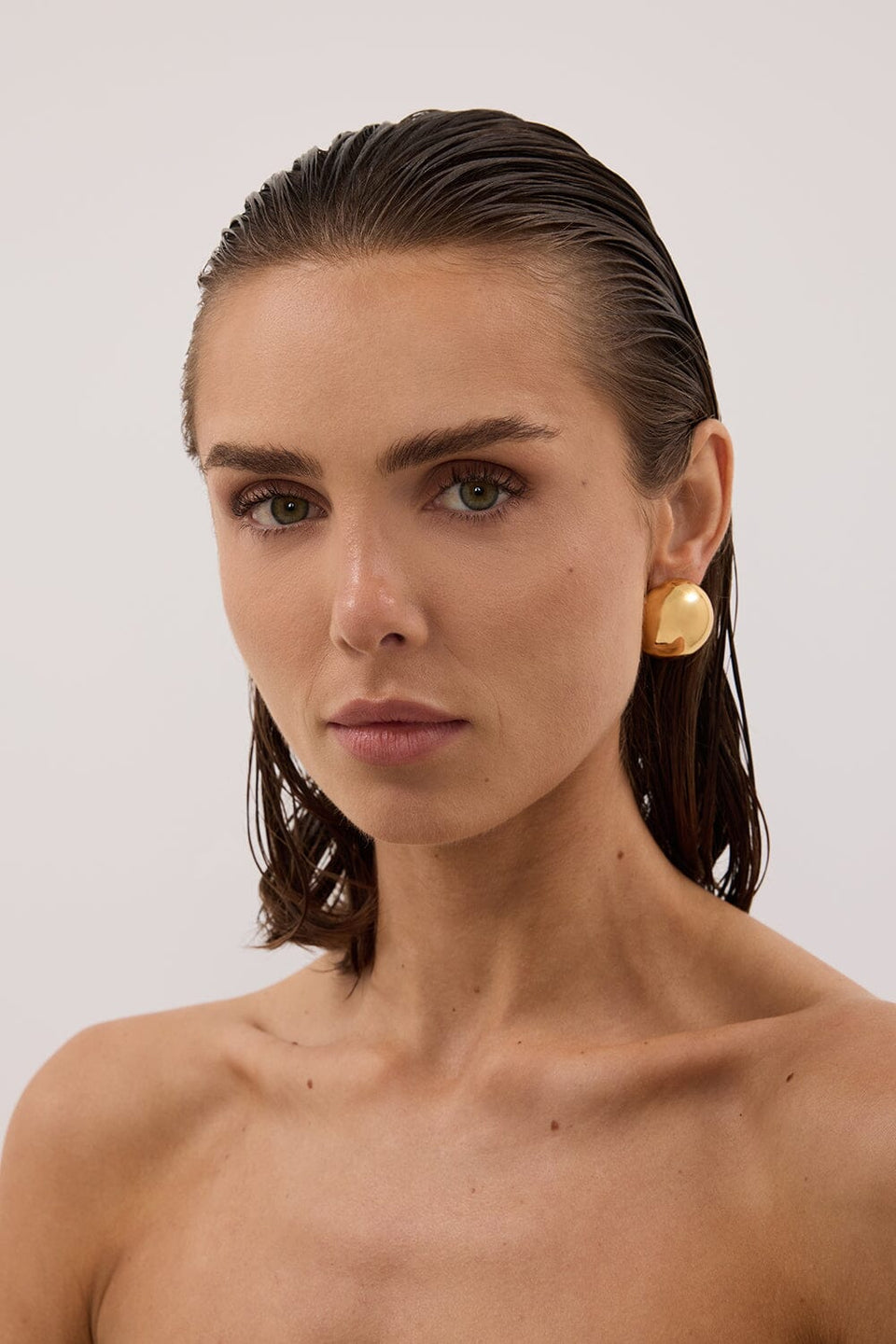 ANNA ROSSI DOMED GOLD EARRING Accessories DISSH Boutiques 