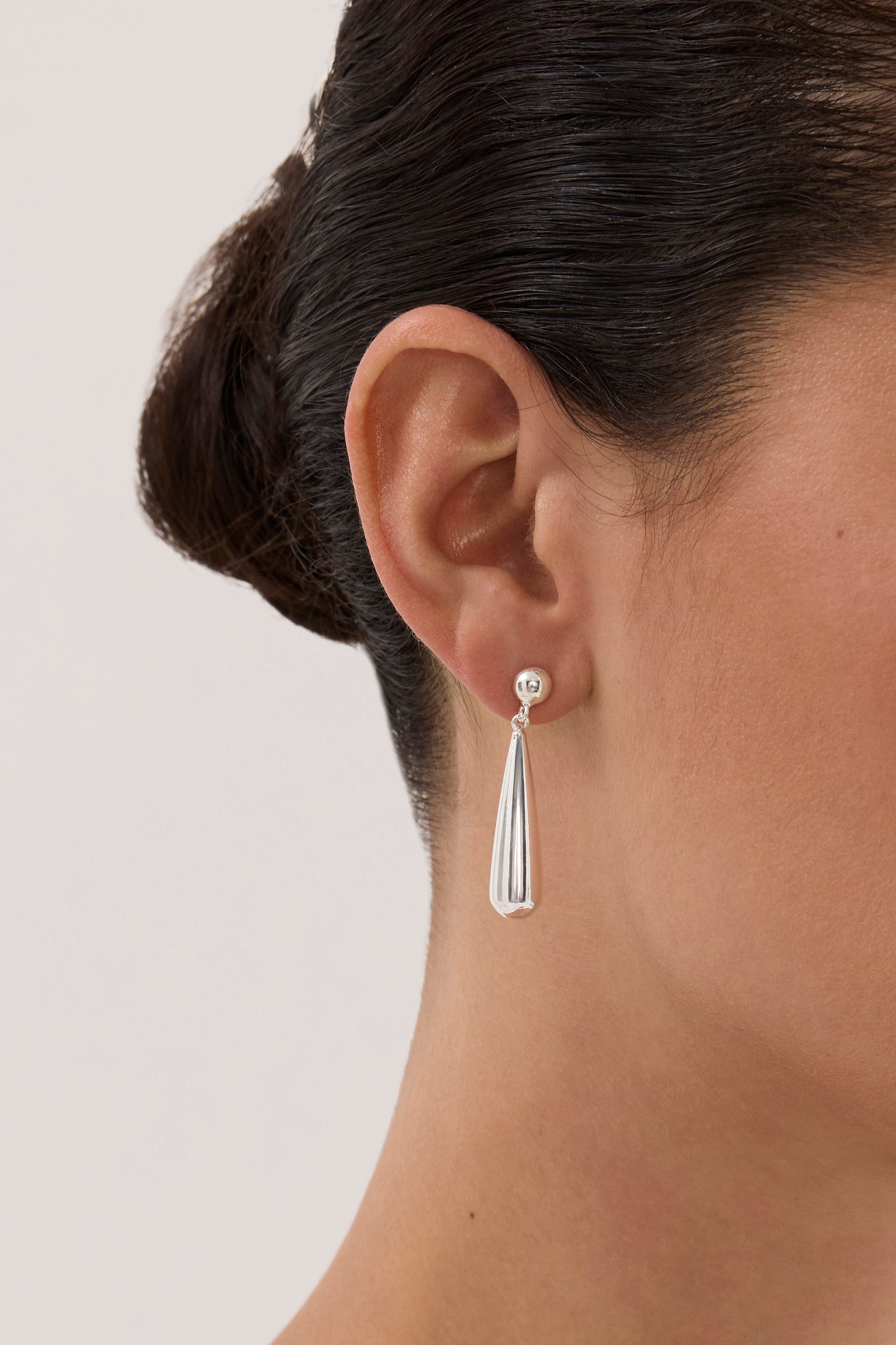ANNA ROSSI DROP EARRING LIGHT SILVER
