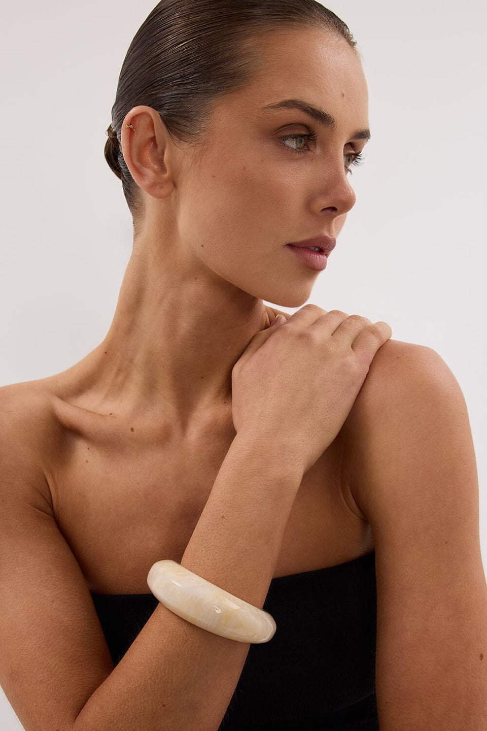 ANNA ROSSI HEIRLOOM BANGLE CREAM Accessories DISSH Boutiques 
