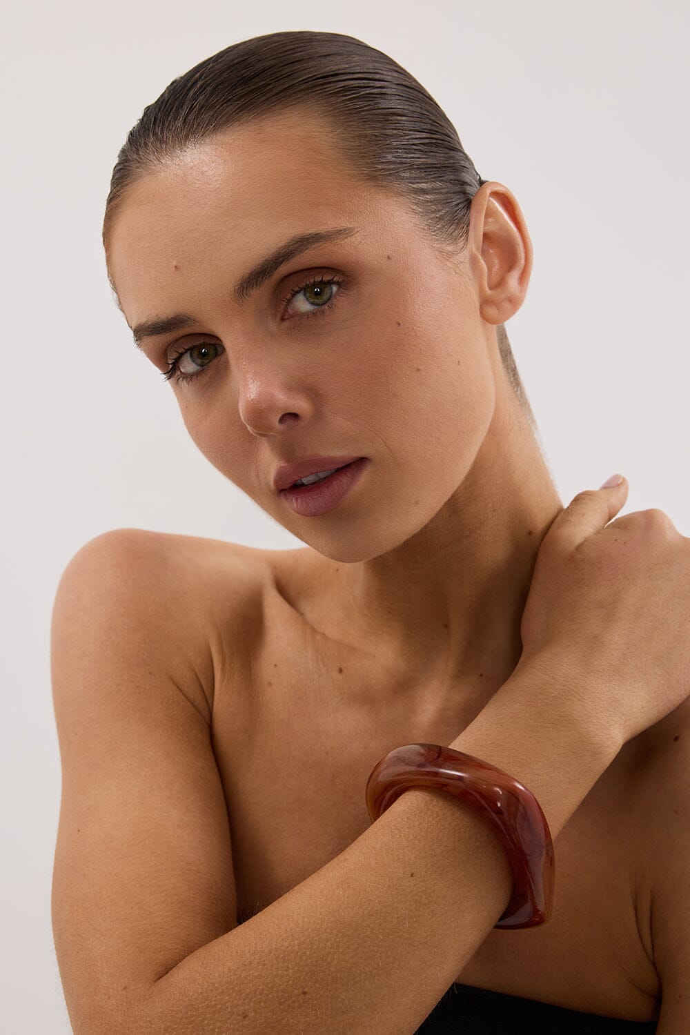 ANNA ROSSI NEED IT NOW BANGLE MOCHA Accessories DISSH Boutiques 
