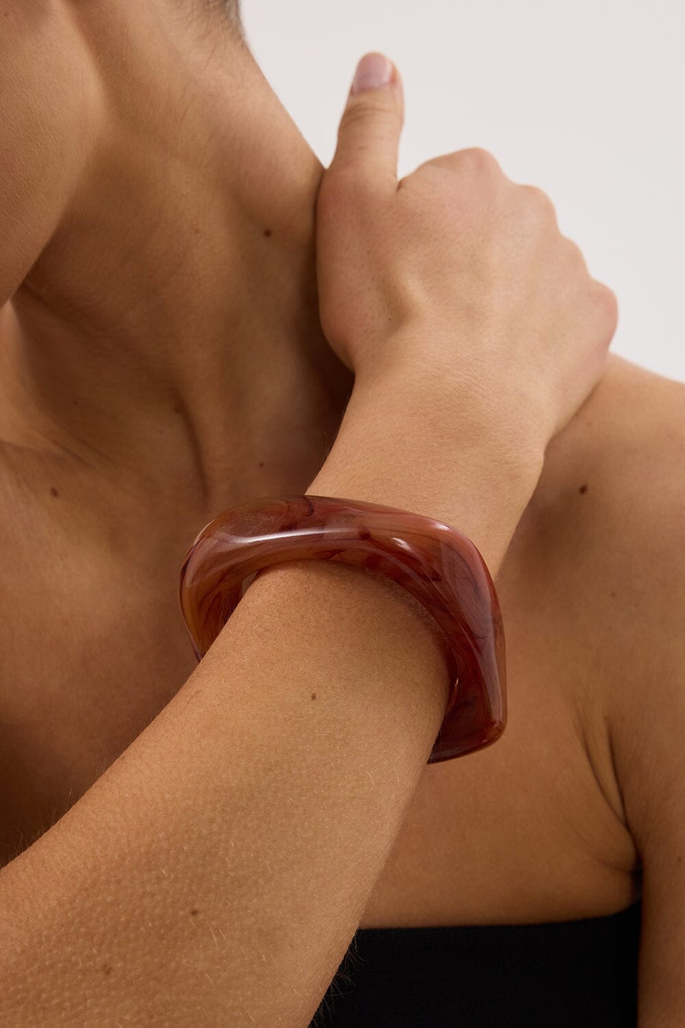 ANNA ROSSI NEED IT NOW BANGLE MOCHA Accessories DISSH Boutiques 