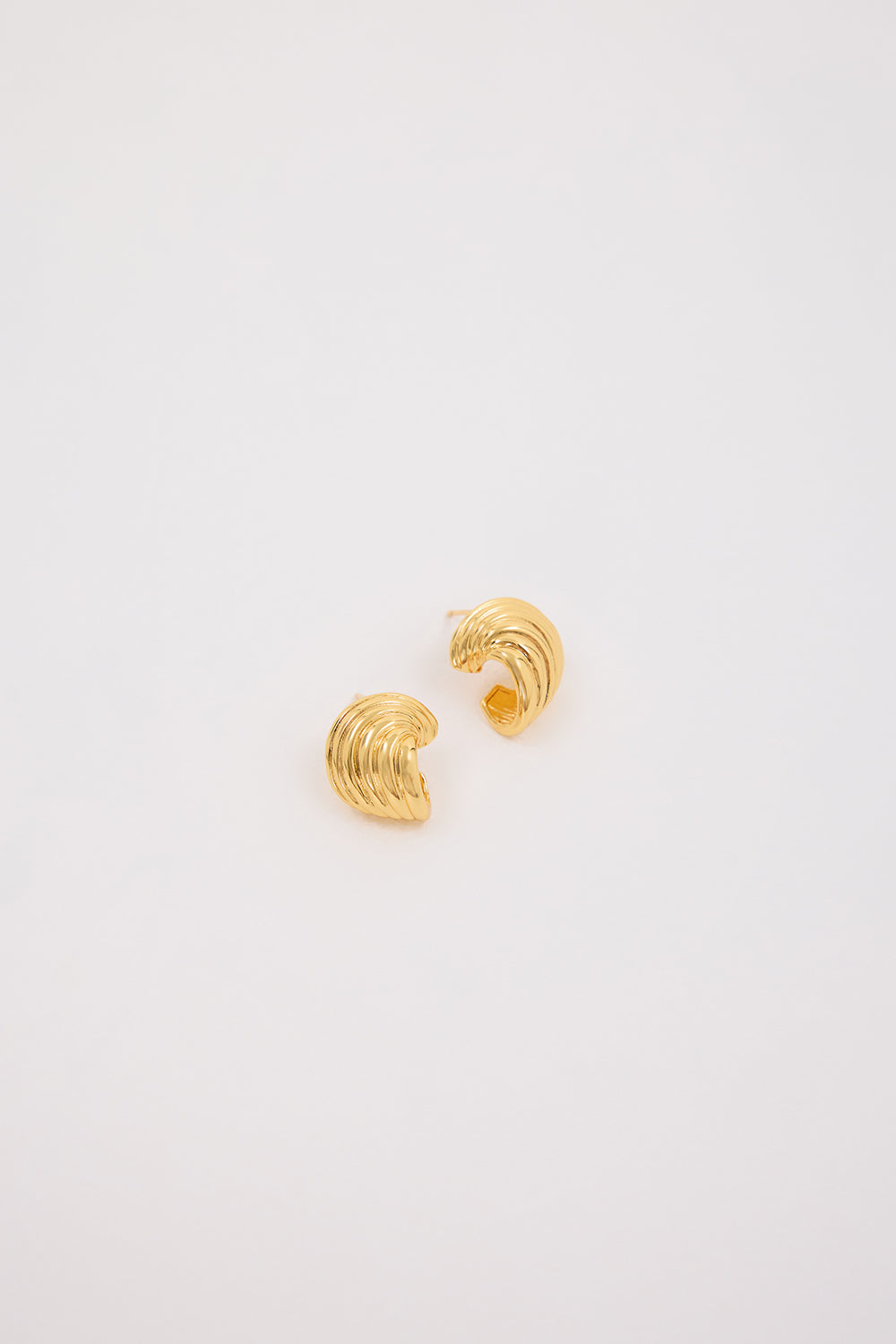 AMBER SCEATS KONA EARRING GOLD Accessories DISSH Boutiques O/S GOLD 