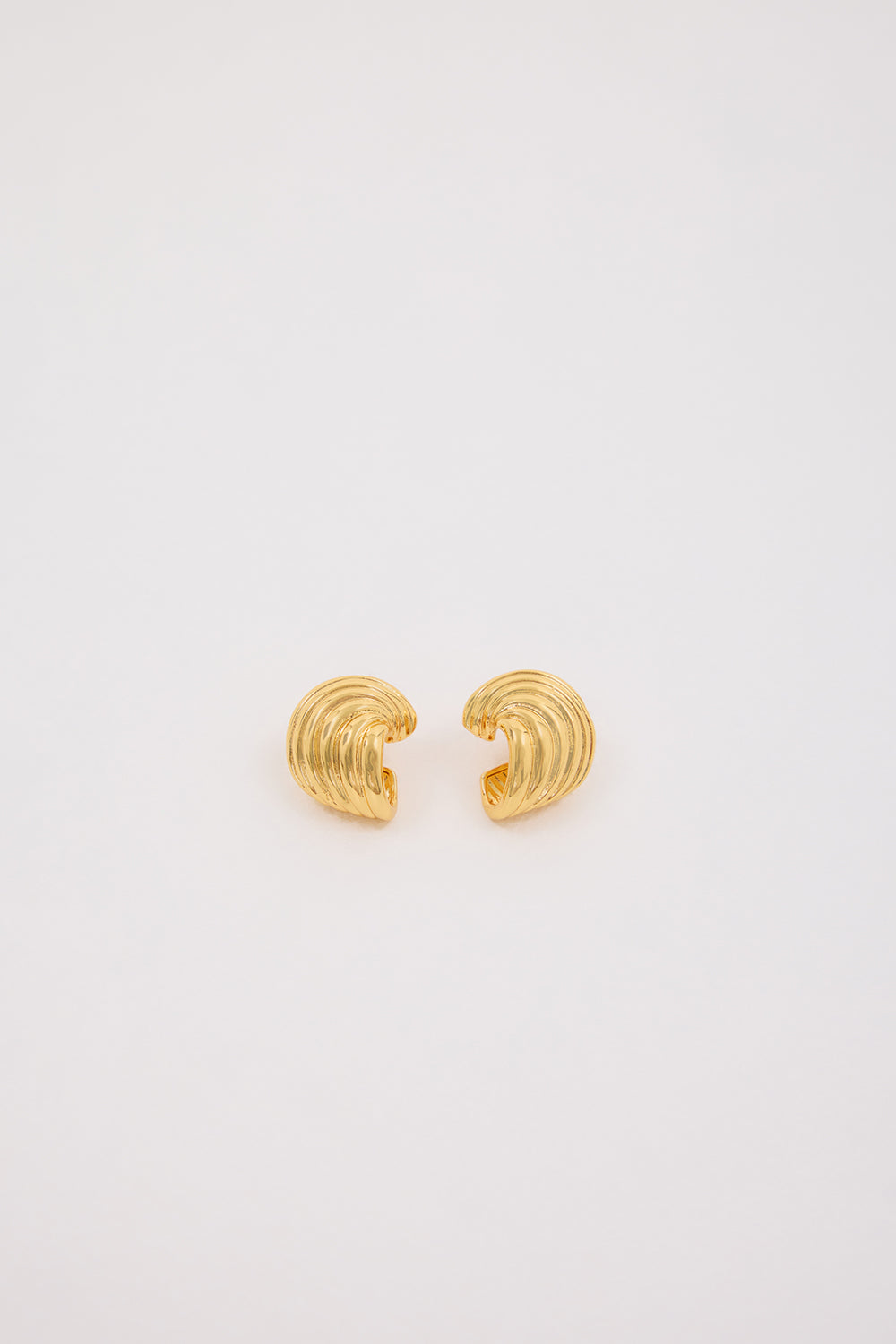 AMBER SCEATS KONA EARRING GOLD Accessories DISSH Boutiques 