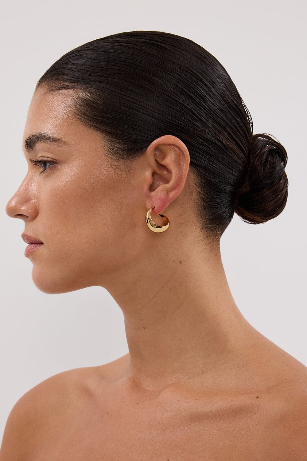 AMBER SCEATS ZANE EARRING GOLD Accessories DISSH Boutiques 