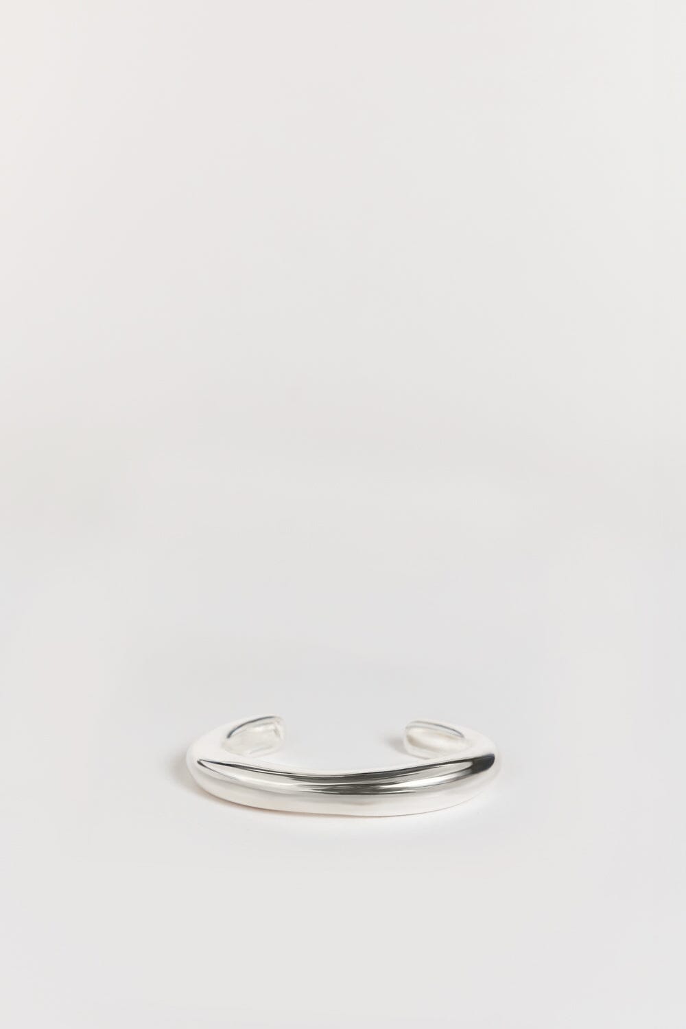 MÉGA CLASSIC SILVER CUFF BRACELET Accessories DISSH Boutiques 