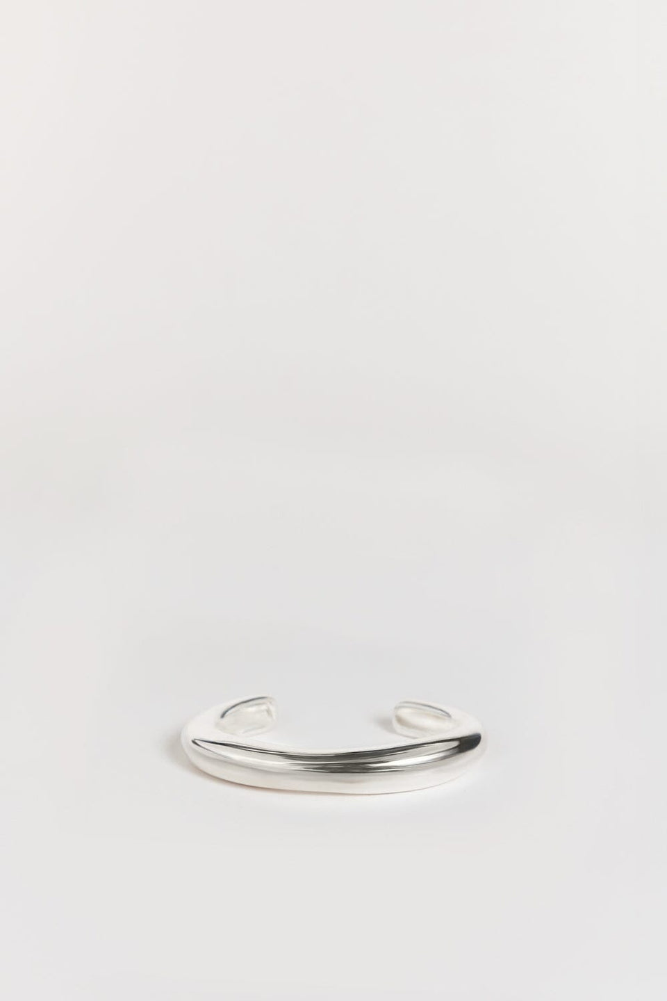 MÉGA CLASSIC SILVER CUFF BRACELET Accessories DISSH Boutiques 