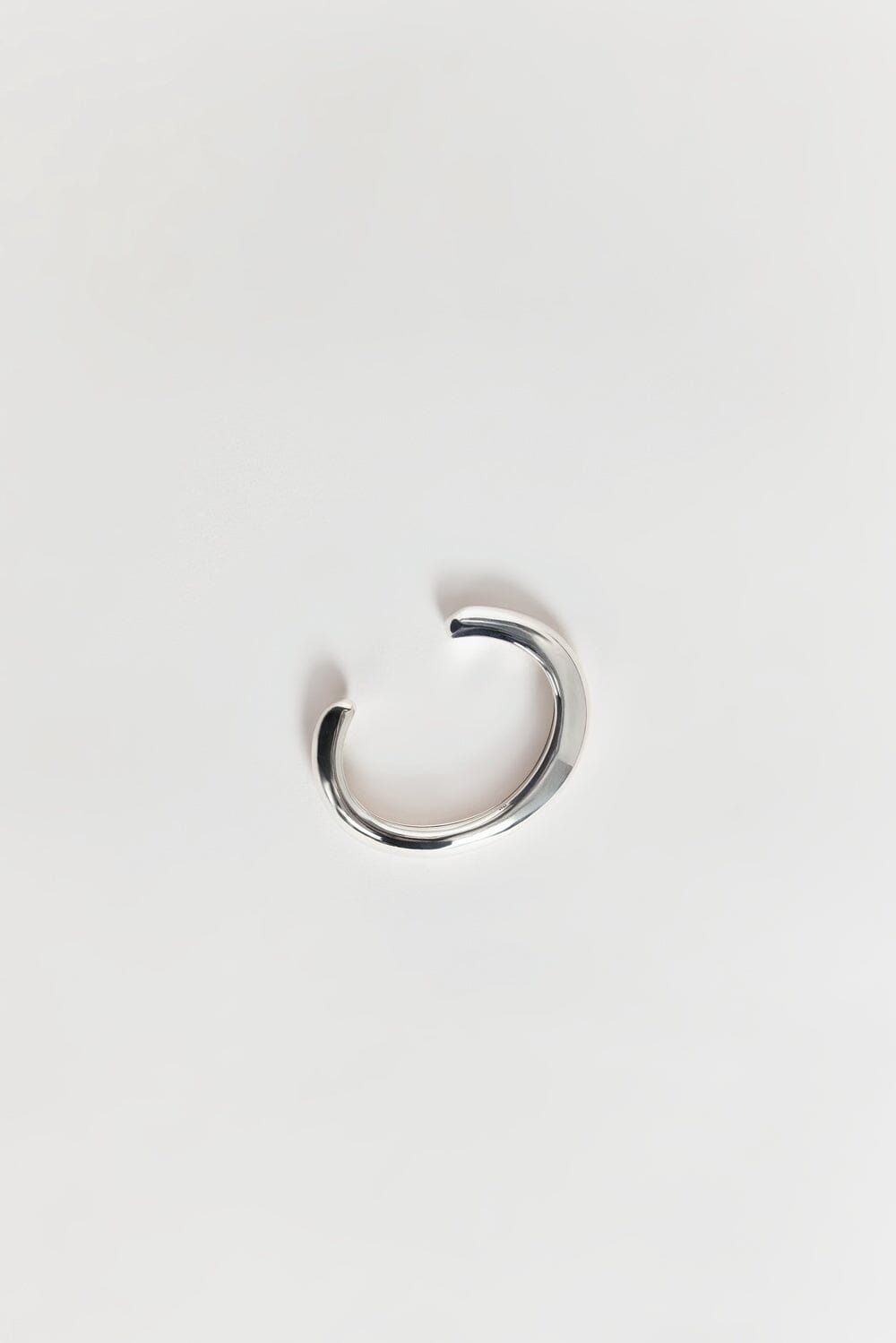 MÉGA CLASSIC SILVER CUFF BRACELET Accessories DISSH Boutiques 