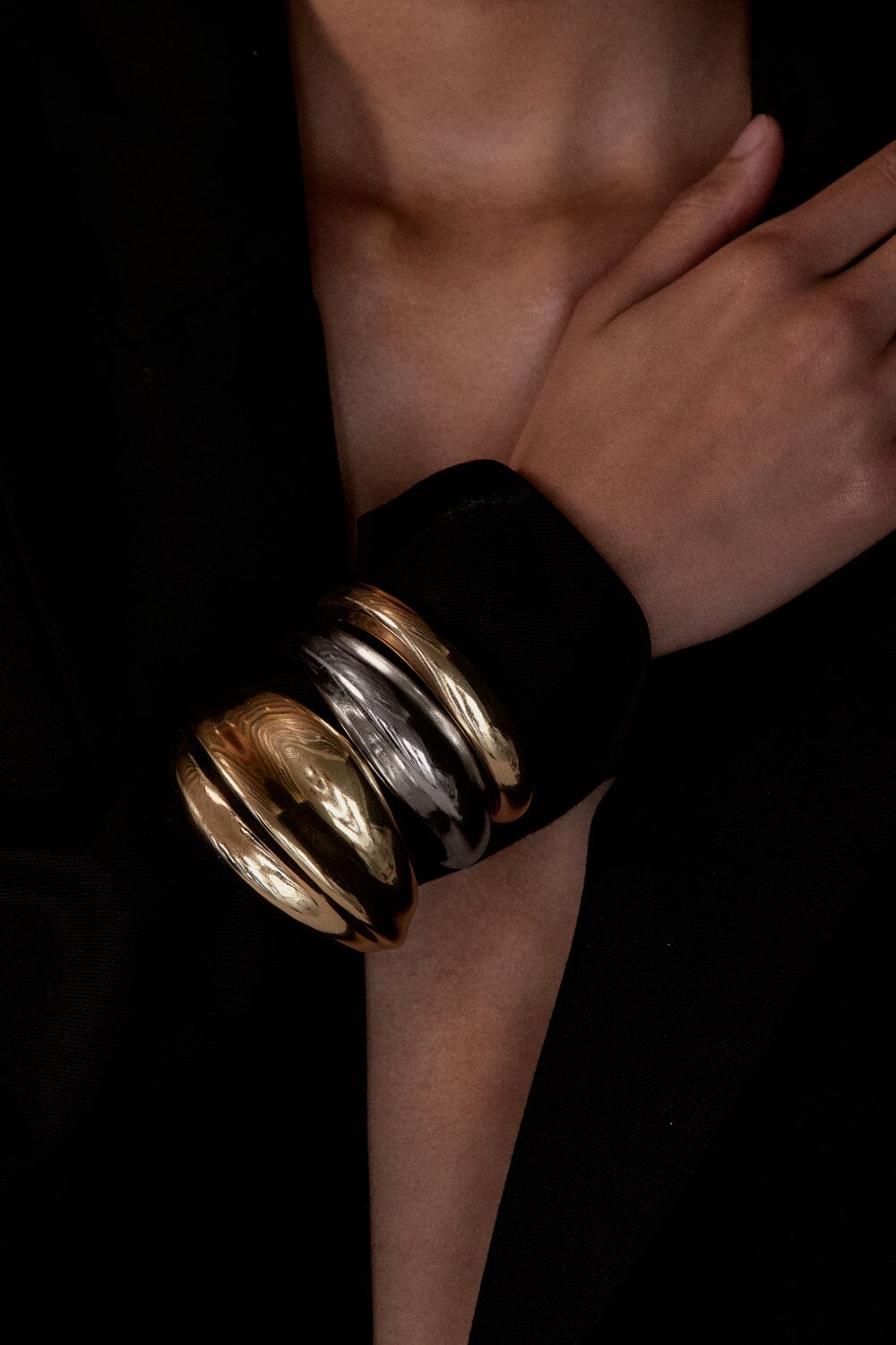 MEGA SIMONE GOLD CUFF BRACELET Accessories DISSH Boutiques O/S GOLD 