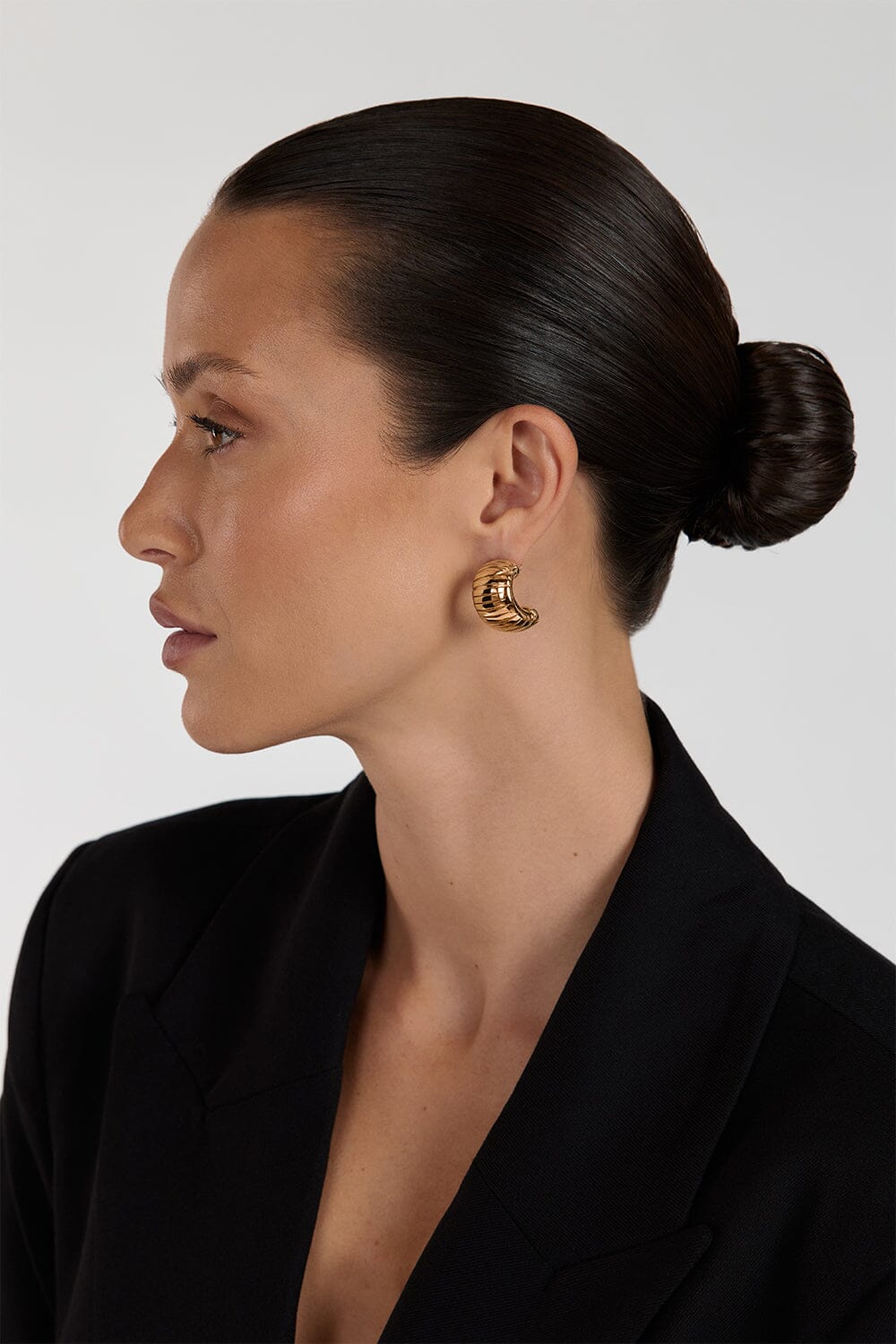 MÉGA STEP GOLD EARRING Accessories DISSH Boutiques 