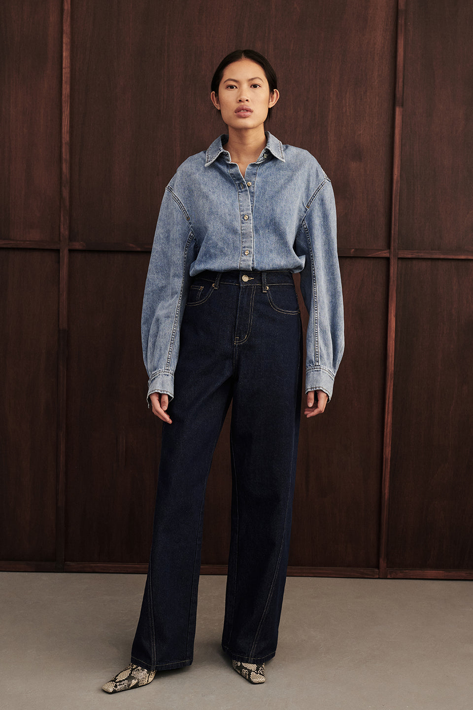 AMARA LIGHT BLUE DENIM SHIRT Clothing DISSH Boutiques 