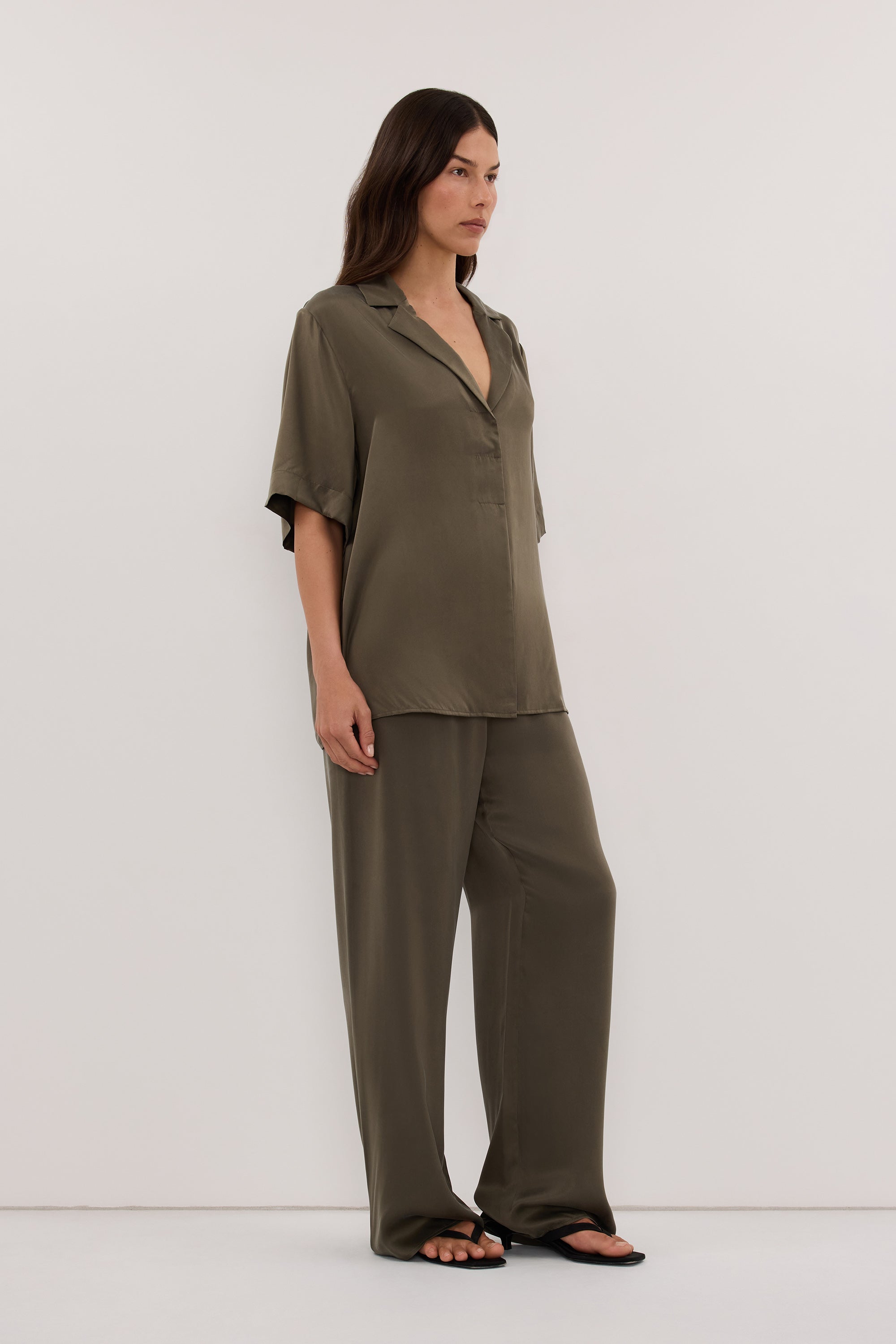 MICAH OLIVE SILK SHIRT