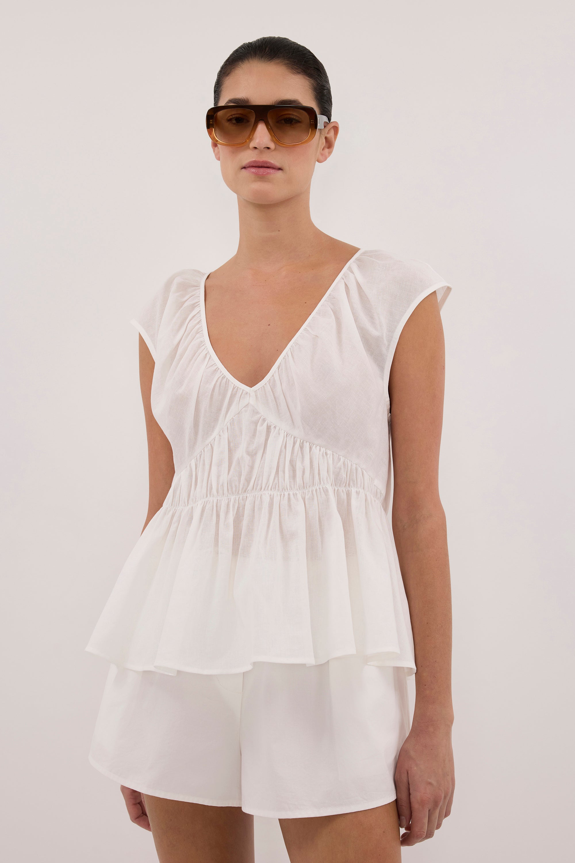 BILLIE WHITE LINEN BLEND TOP