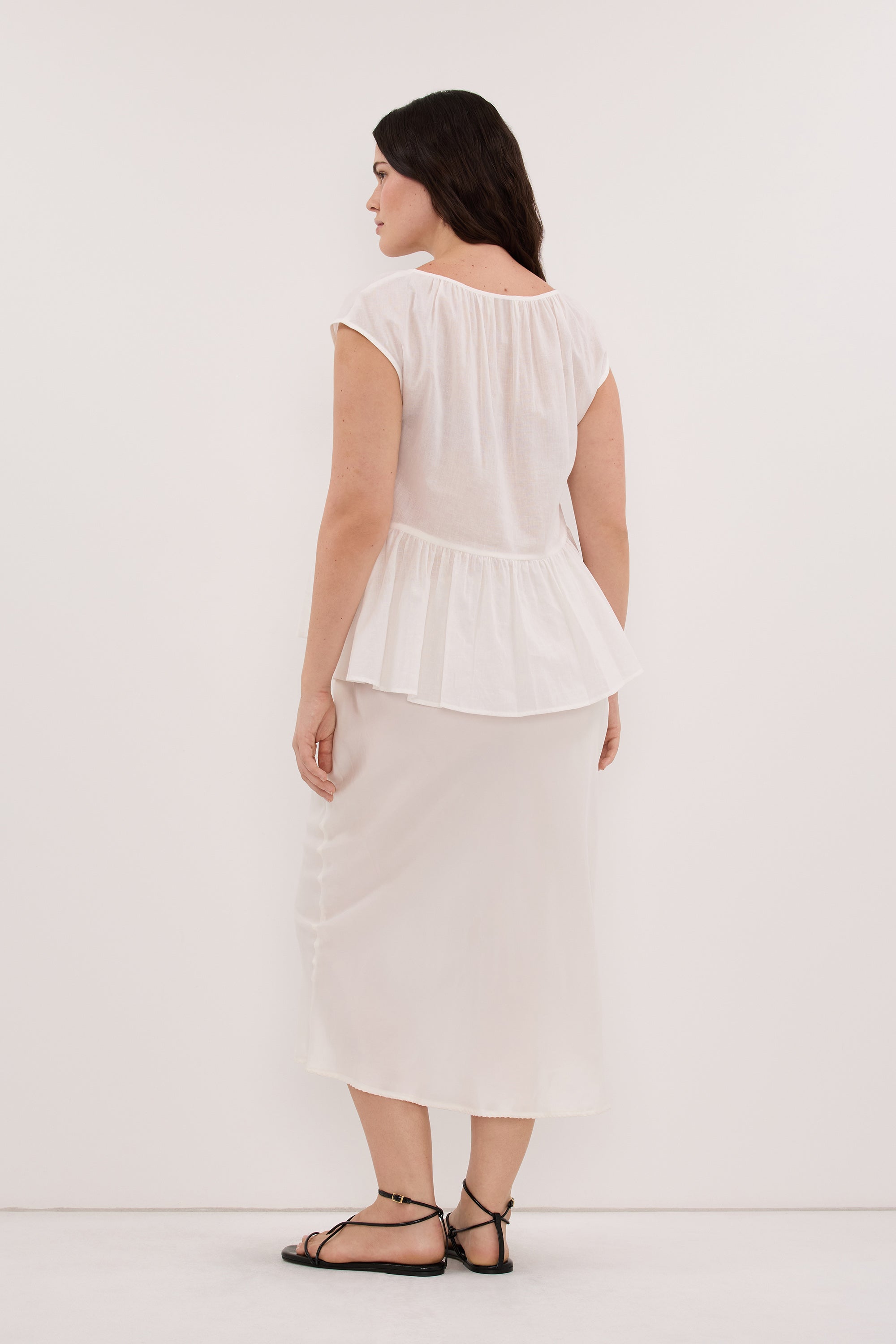 BILLIE WHITE LINEN BLEND TOP