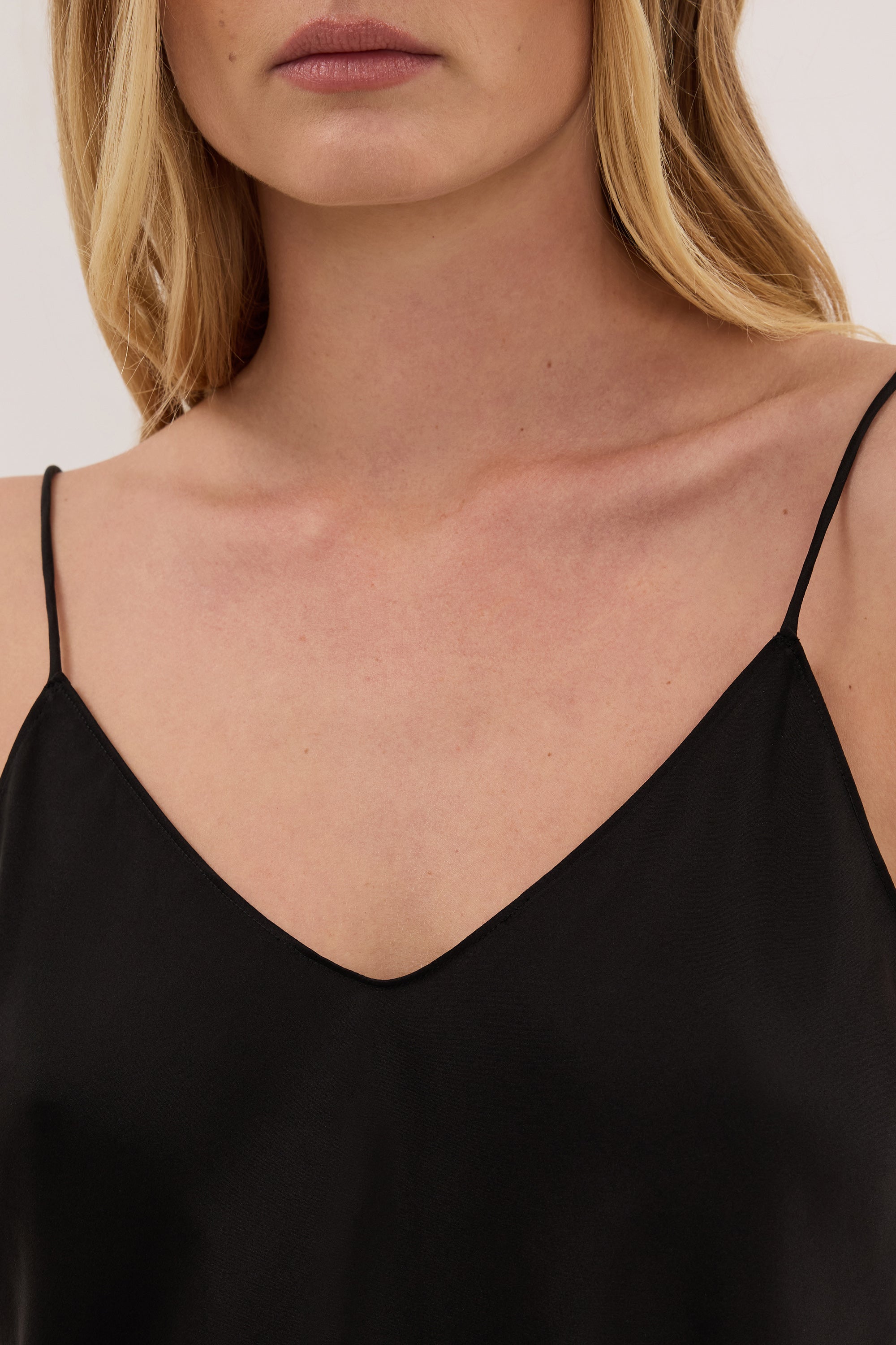 JOANNE BLACK SILK SLIP TOP