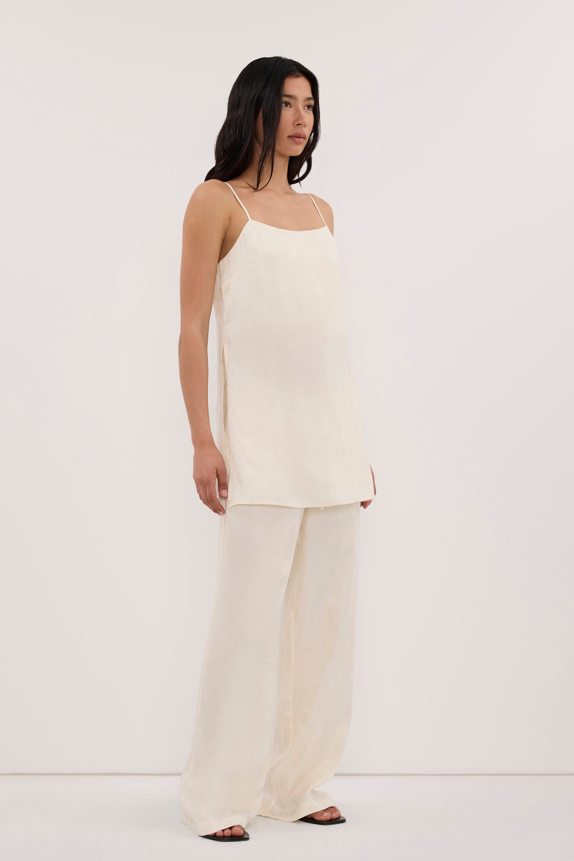 NARA MILK JACQUARD PANT