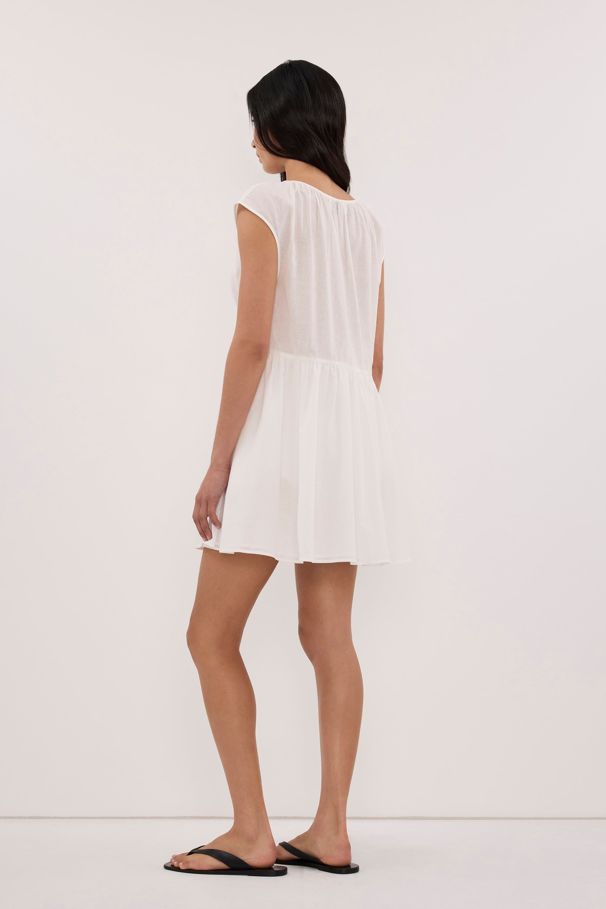 BILLIE WHITE LINEN BLEND MINI DRESS