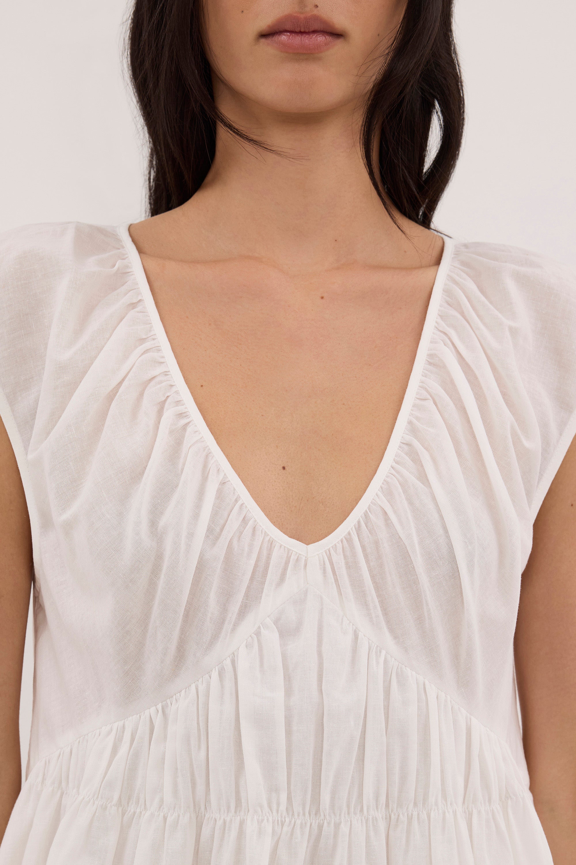 BILLIE WHITE LINEN BLEND MINI DRESS