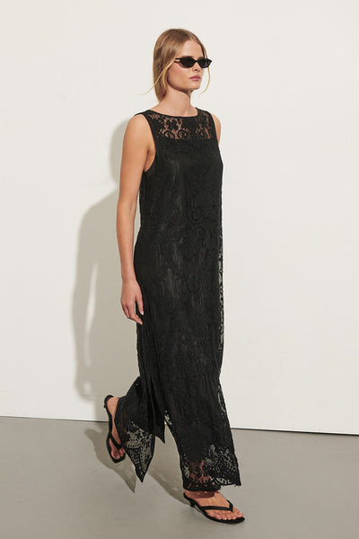 Zoe wearing REINA BLACK LACE MIDI DRESS