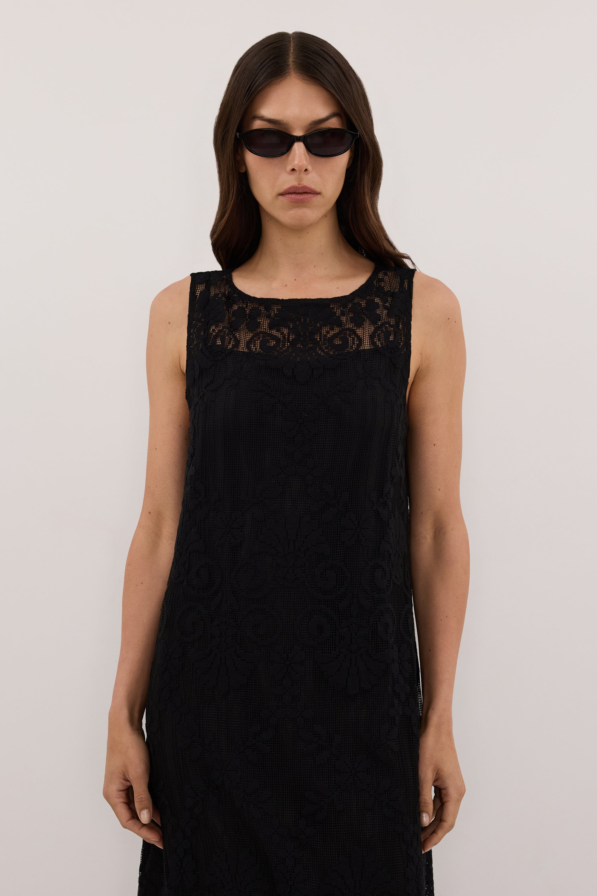 REINA BLACK LACE MIDI DRESS