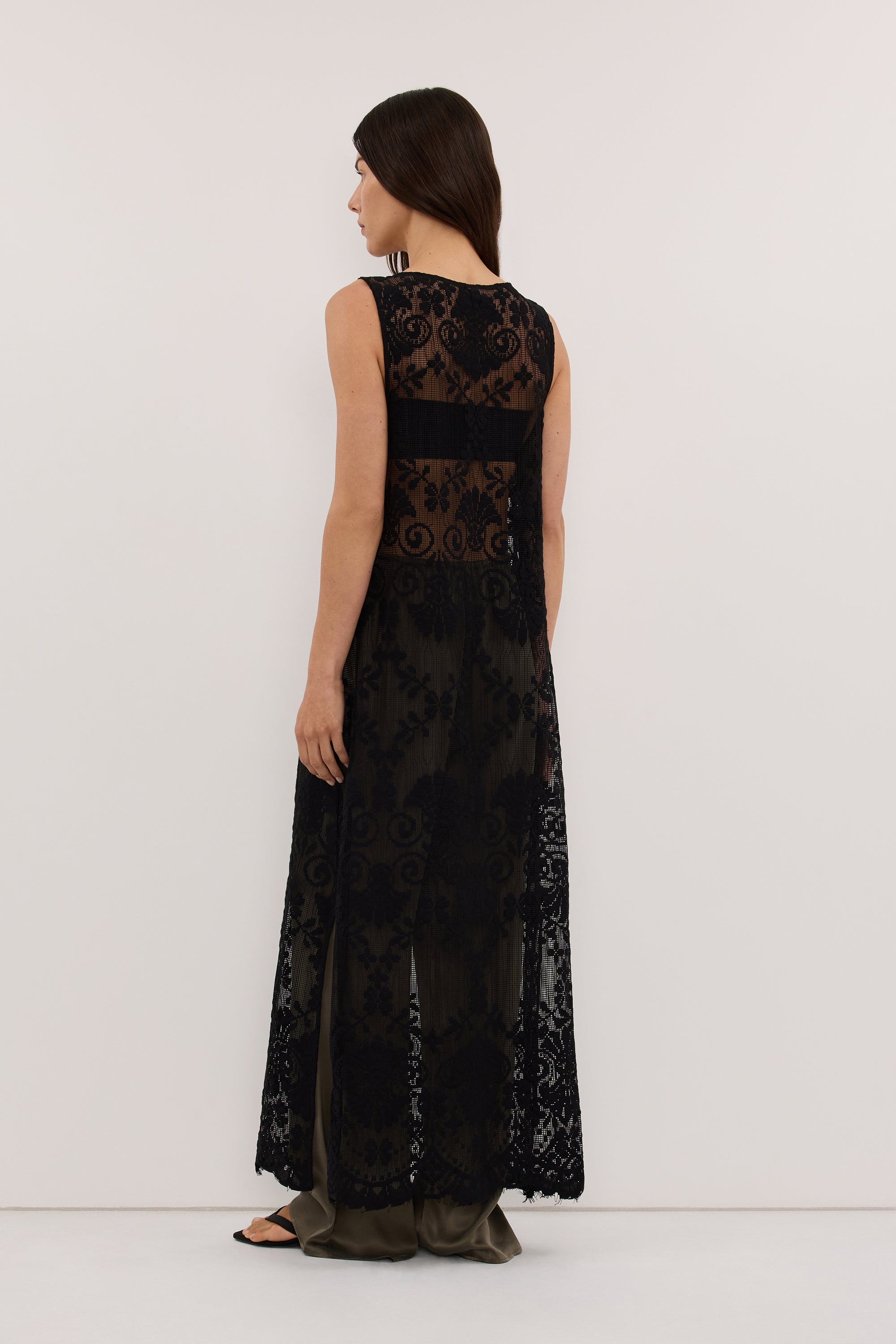 REINA BLACK LACE MIDI DRESS