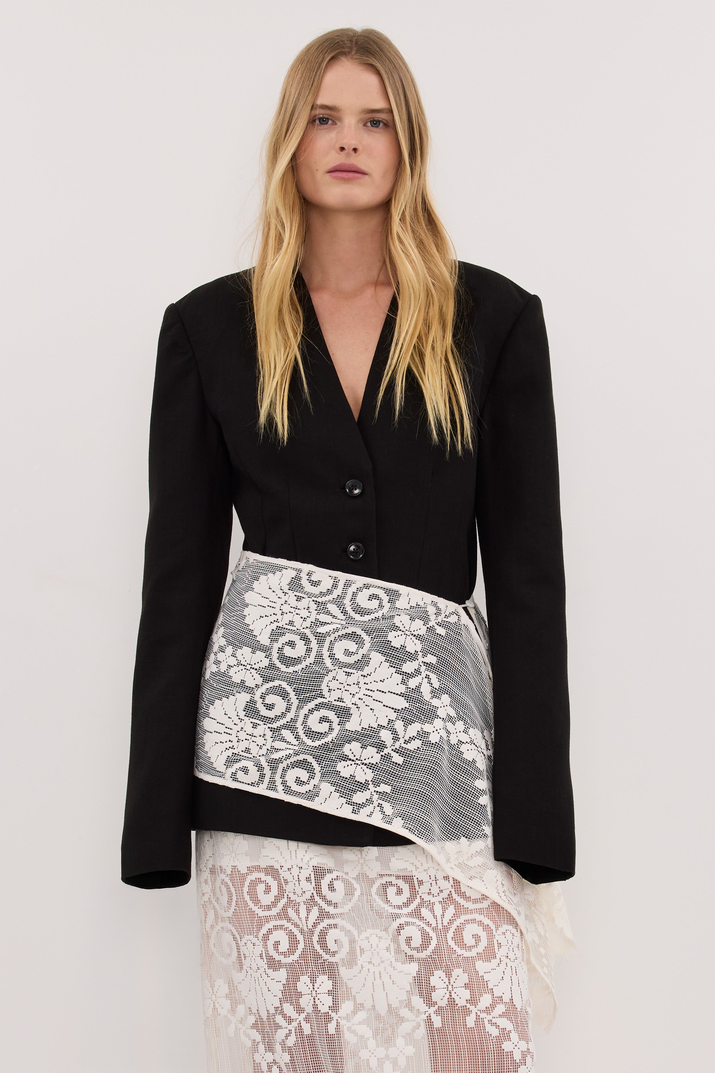 REINA IVORY LACE SCARF