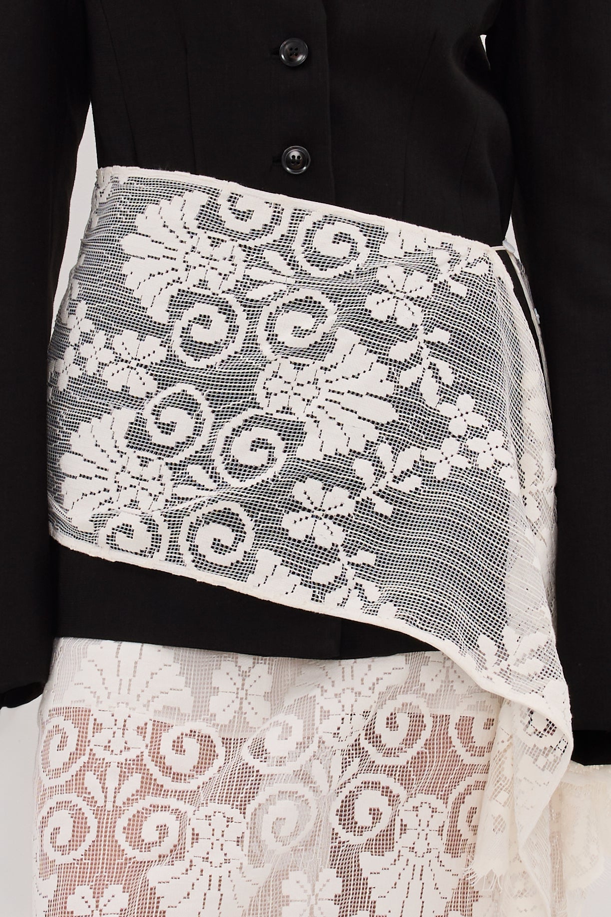 REINA IVORY LACE SCARF