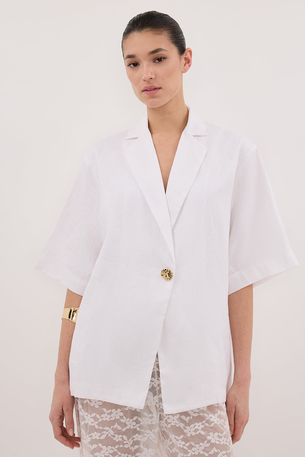 NALA WHITE LINEN RESORT SHIRT Clothing DISSH Boutiques 