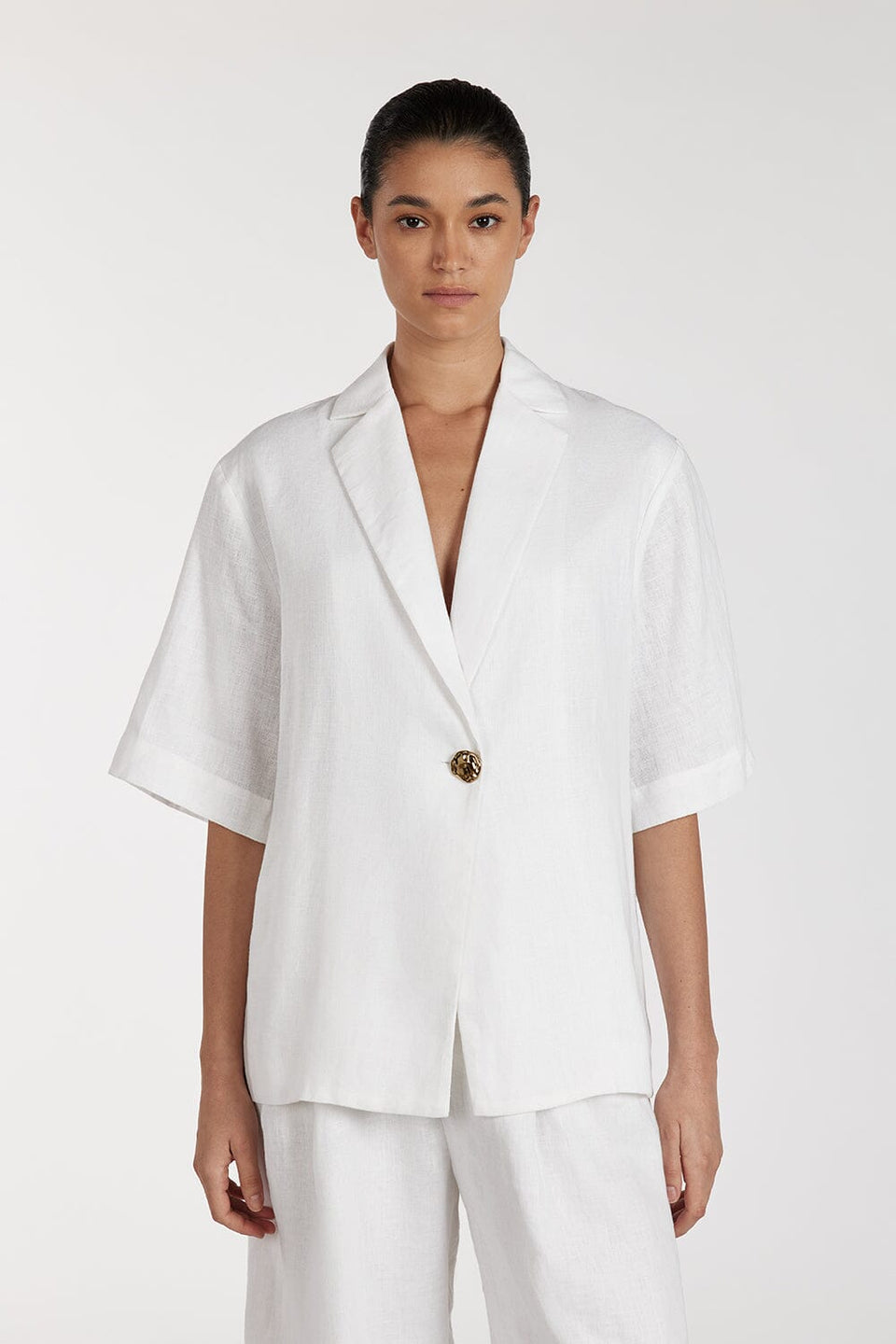 NALA WHITE LINEN RESORT SHIRT Clothing DISSH Boutiques 